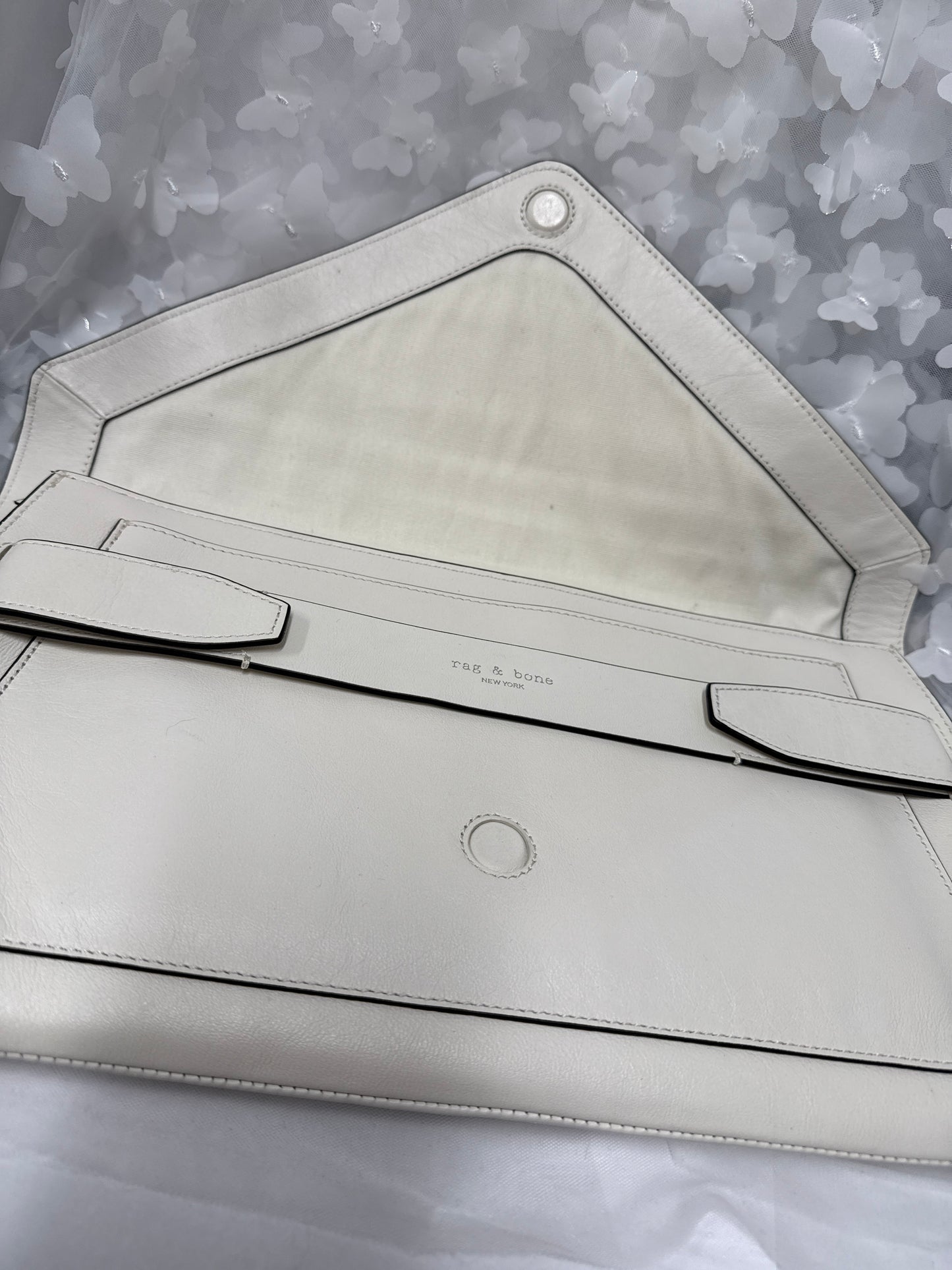 Hand bag