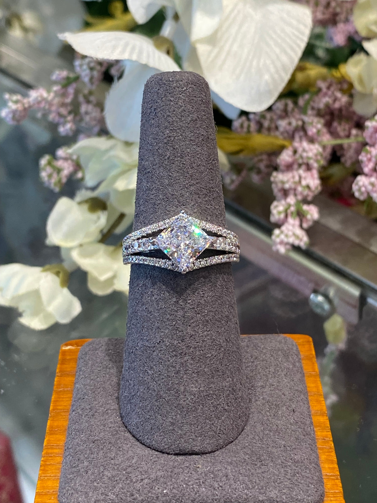 925 Silver Cubic Zirconia Ring