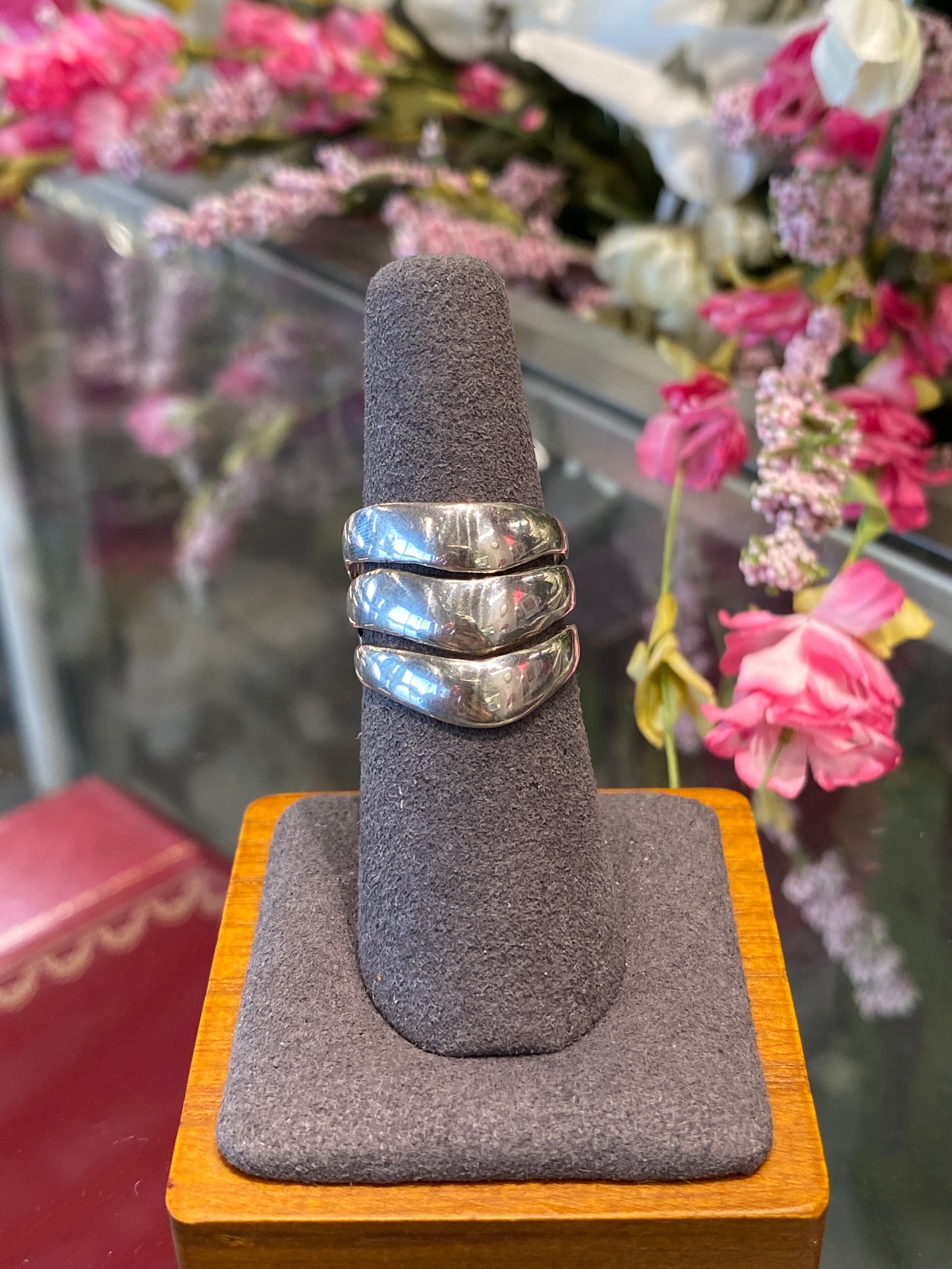 Silver Ring With Design