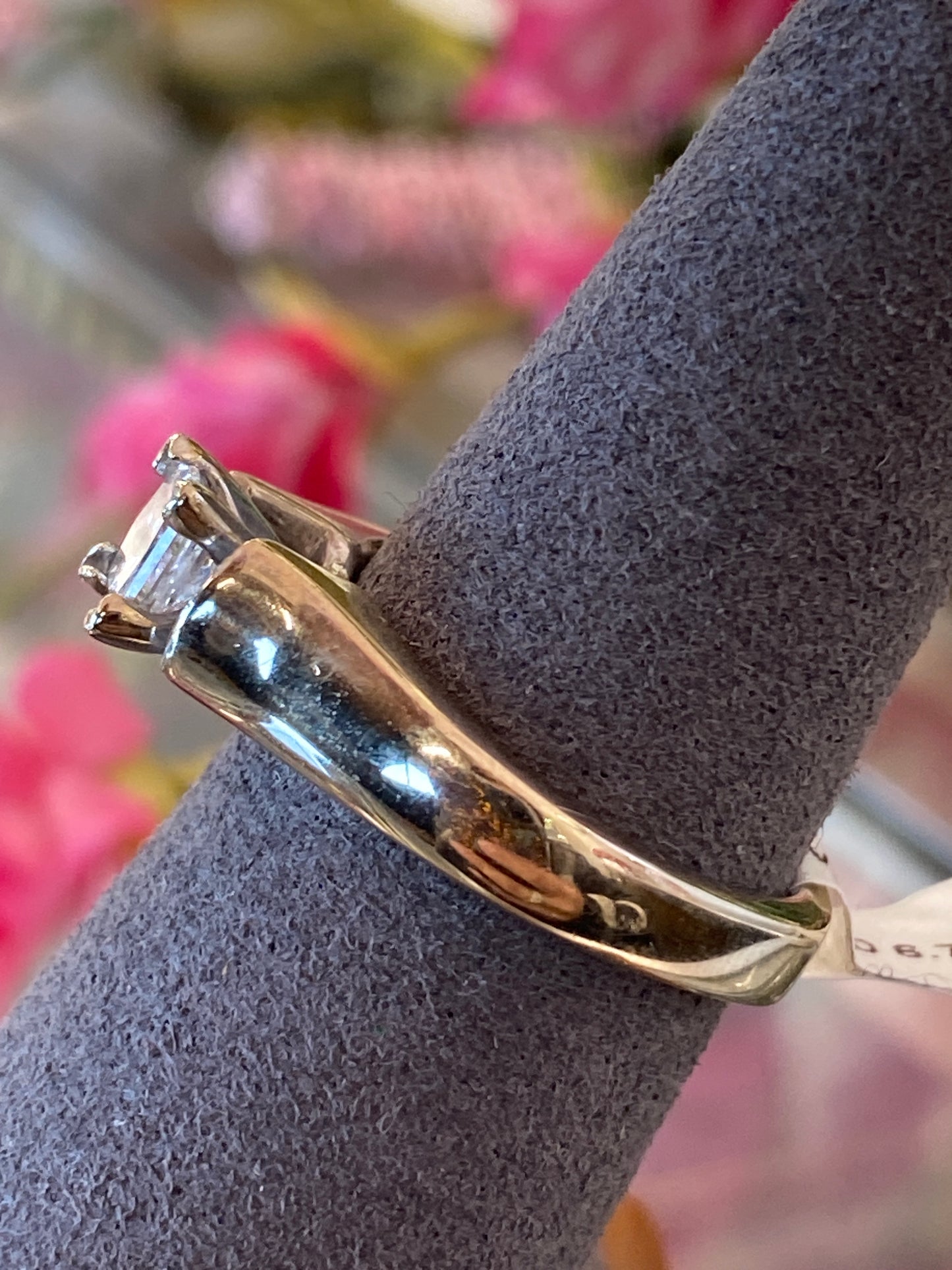 14k White Gold Engagement Ring
