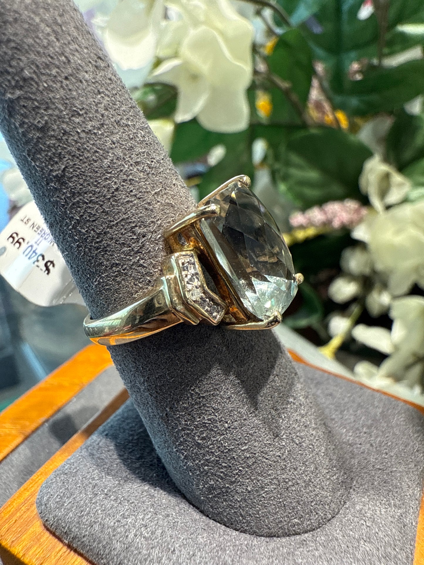 Gold ring