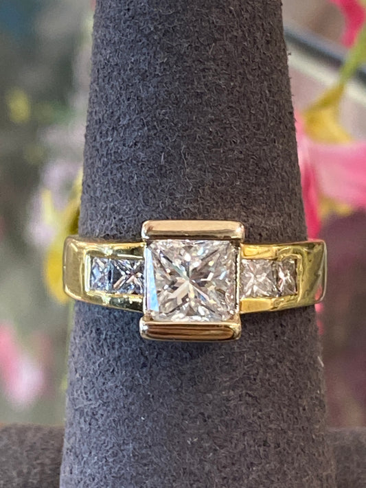 18k Two Tone Diamond Engagement Ring