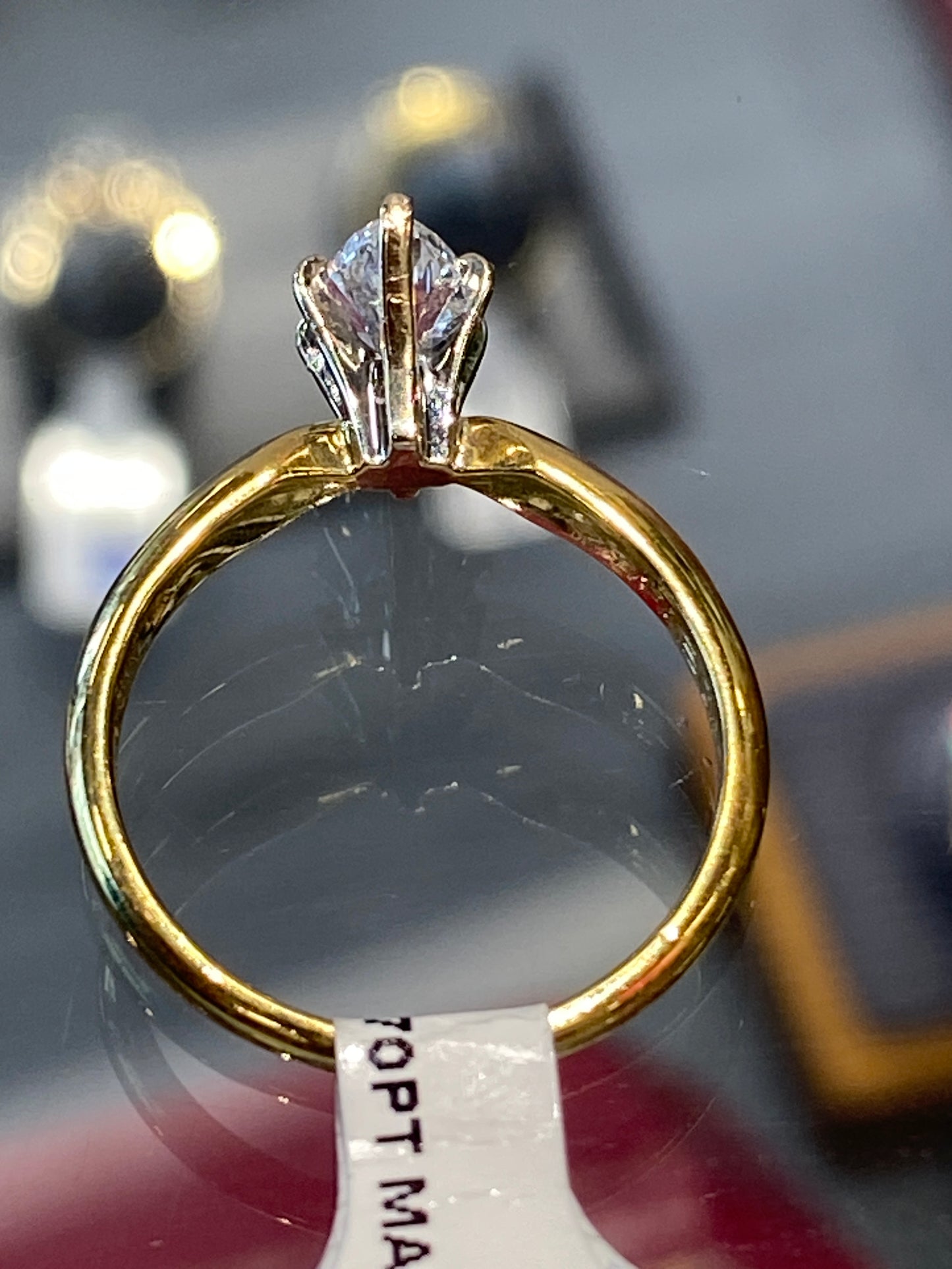 18k Yellow Gold Diamond Engagement Ring