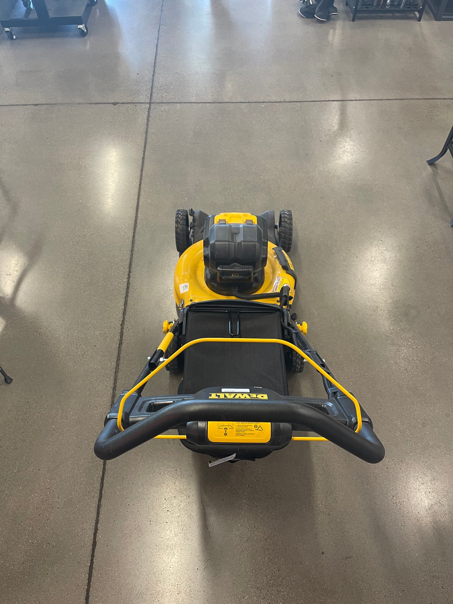 20v Cordless Dewalt Mower (127347) MMP