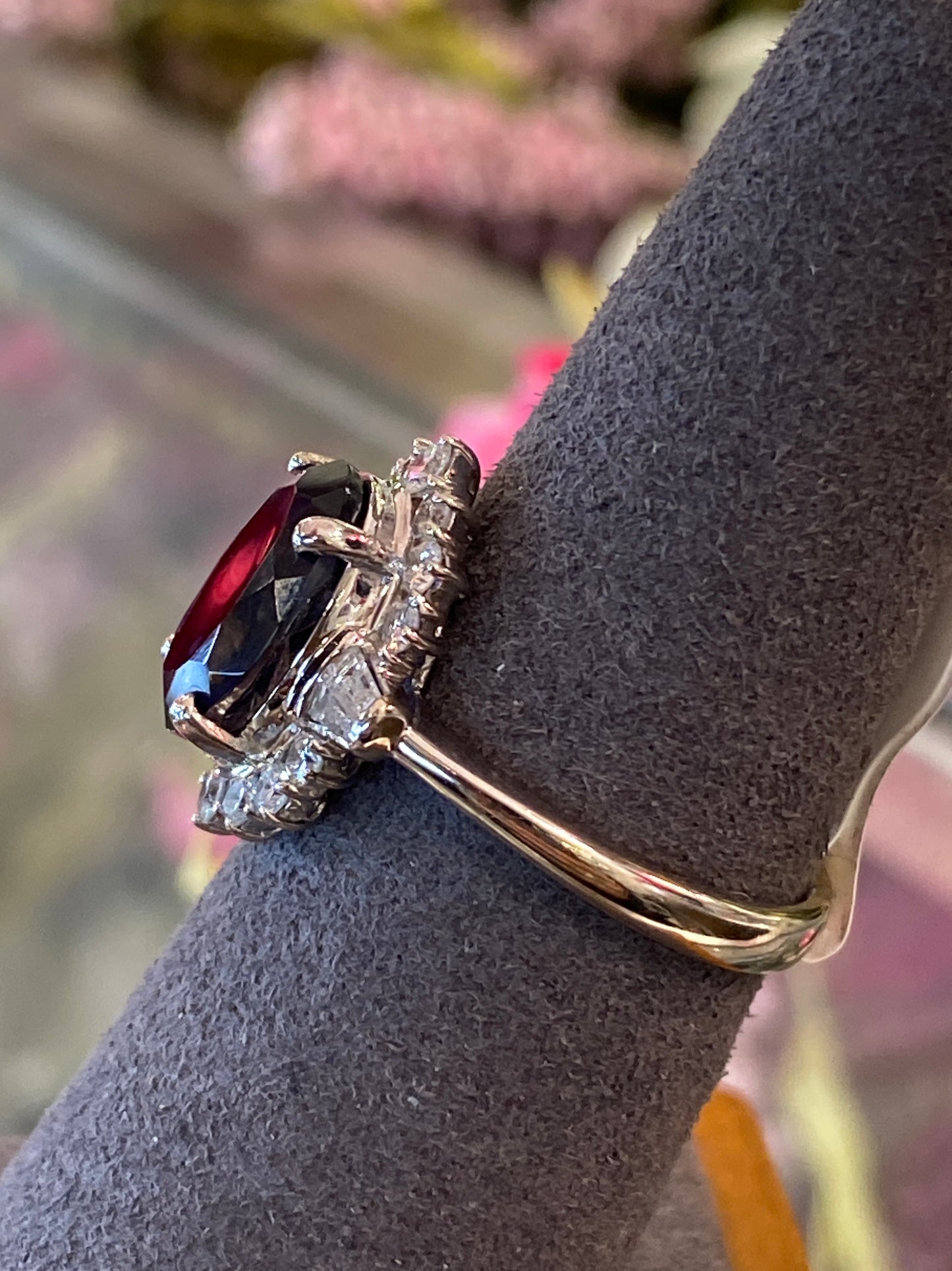 18k White Gold Iolite & Diamond Ring