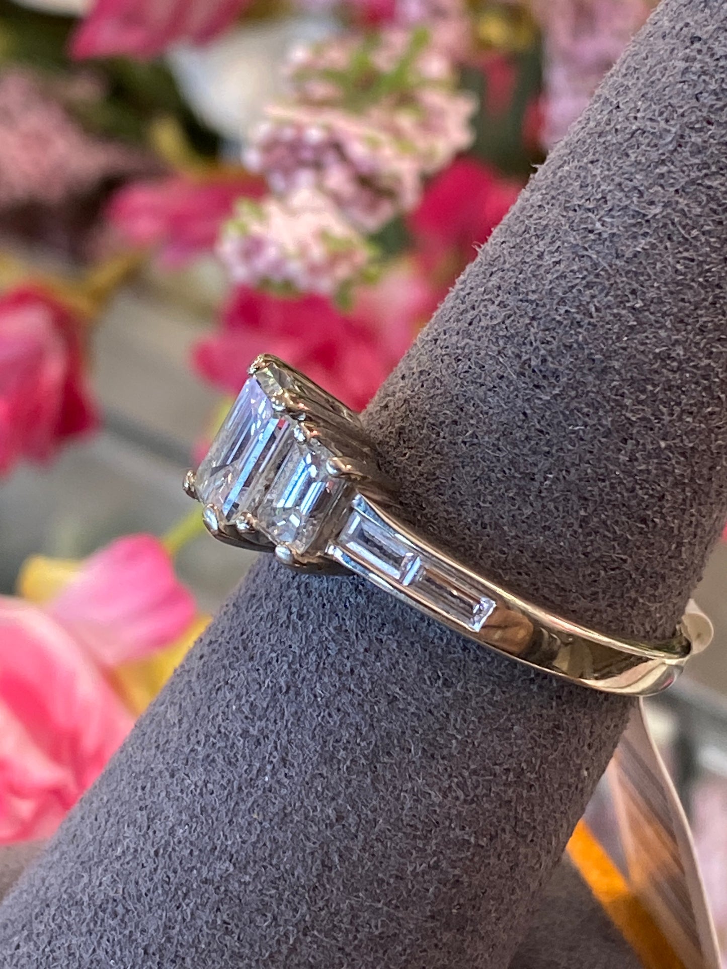 14k White Gold Diamond Engagement Ring