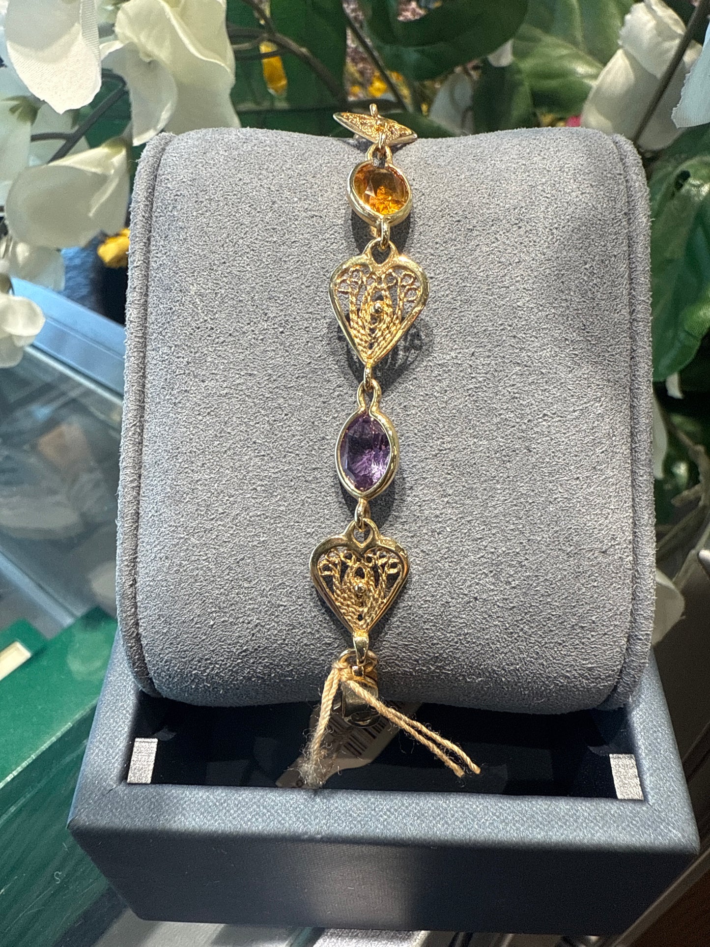 Gold bracelet