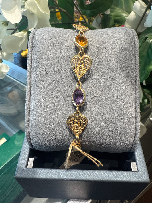 Gold bracelet