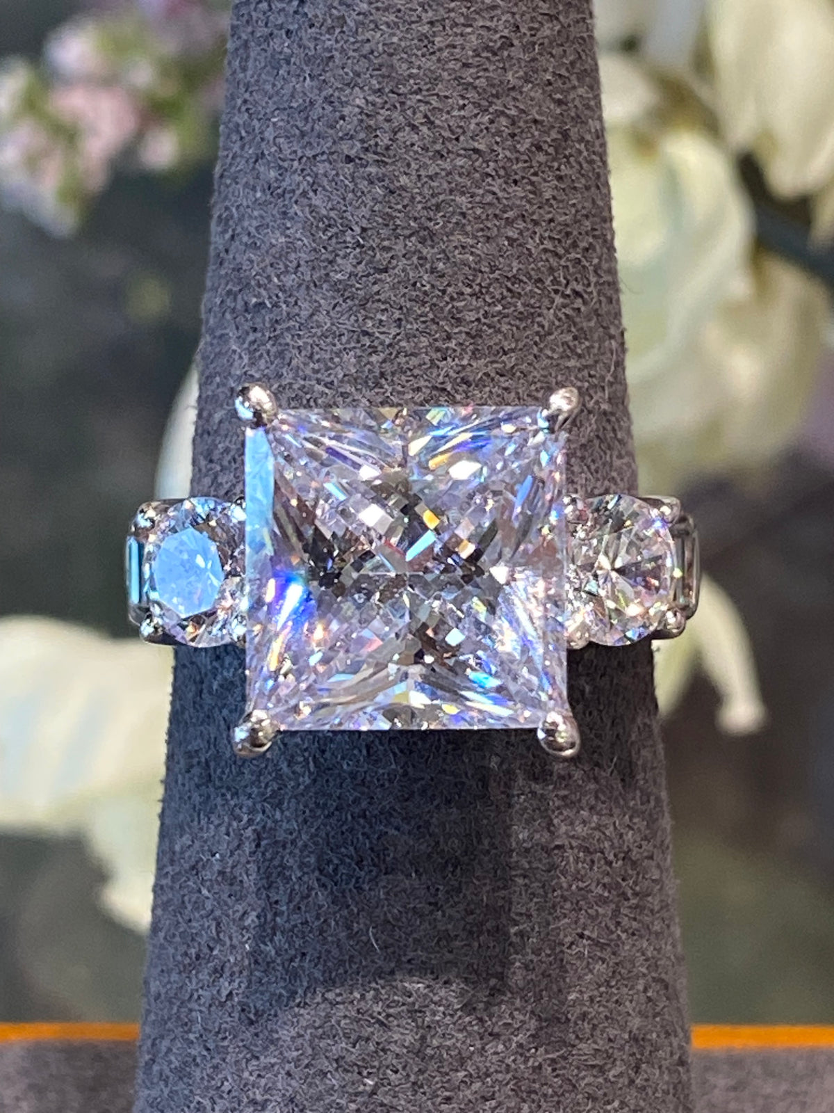 925 Silver Cubic Zirconia Ring