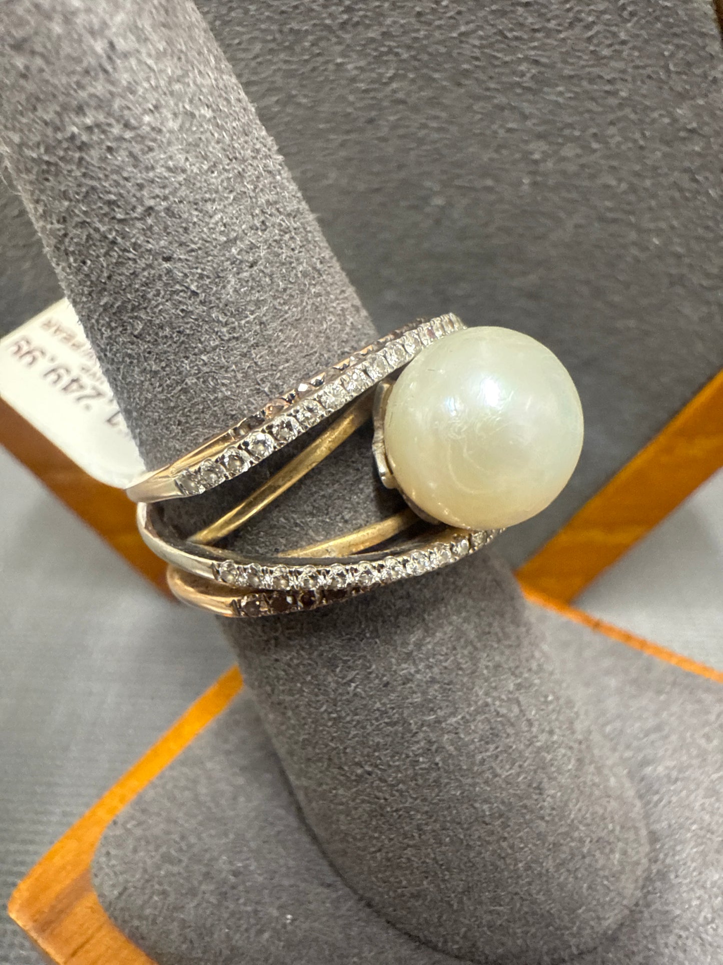 Gold ring