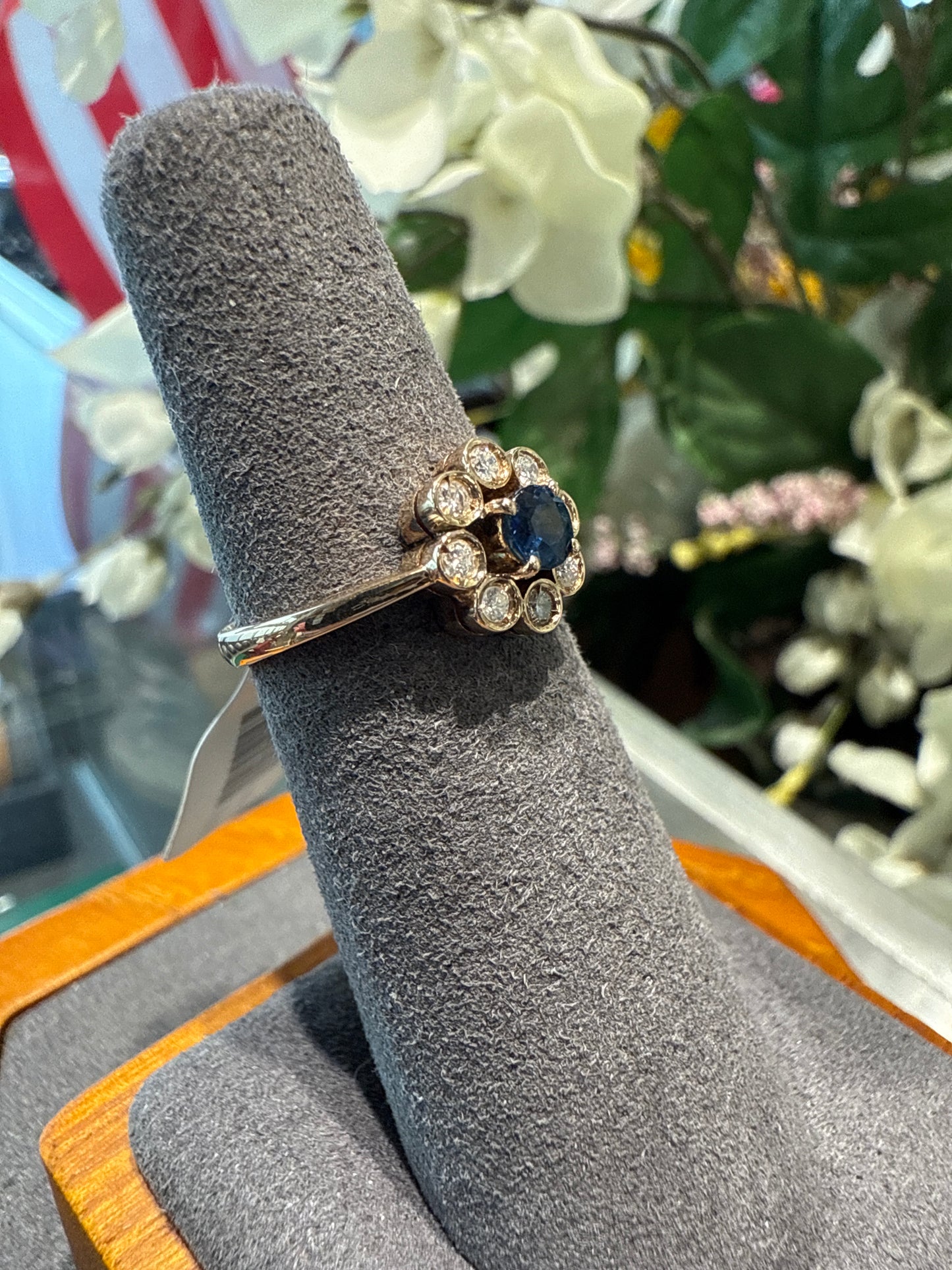 Gold ring