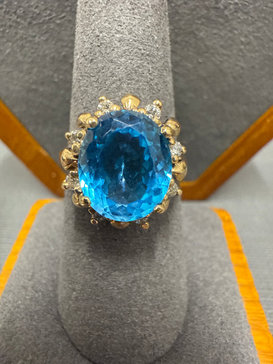 Gold ring