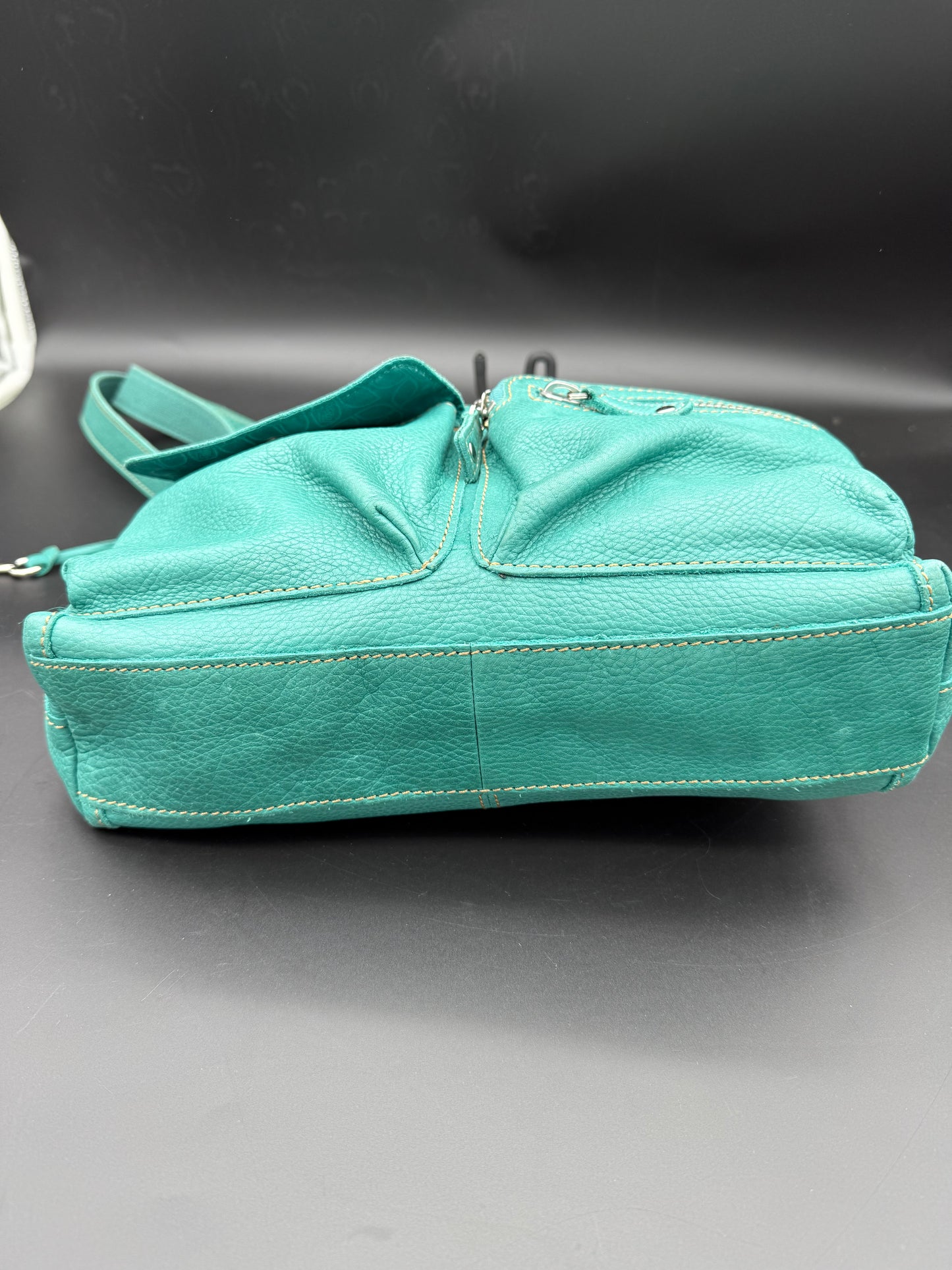 Hand bag