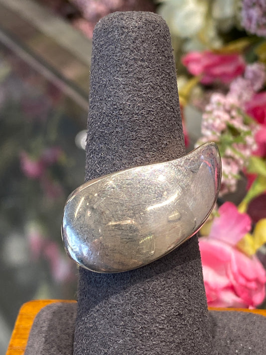 Silver Ring With Design