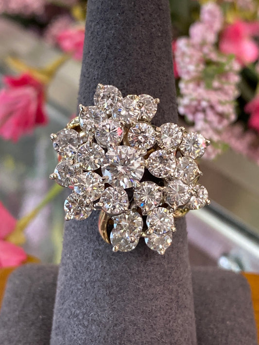 14k Yellow Gold Diamond Cluster Ring