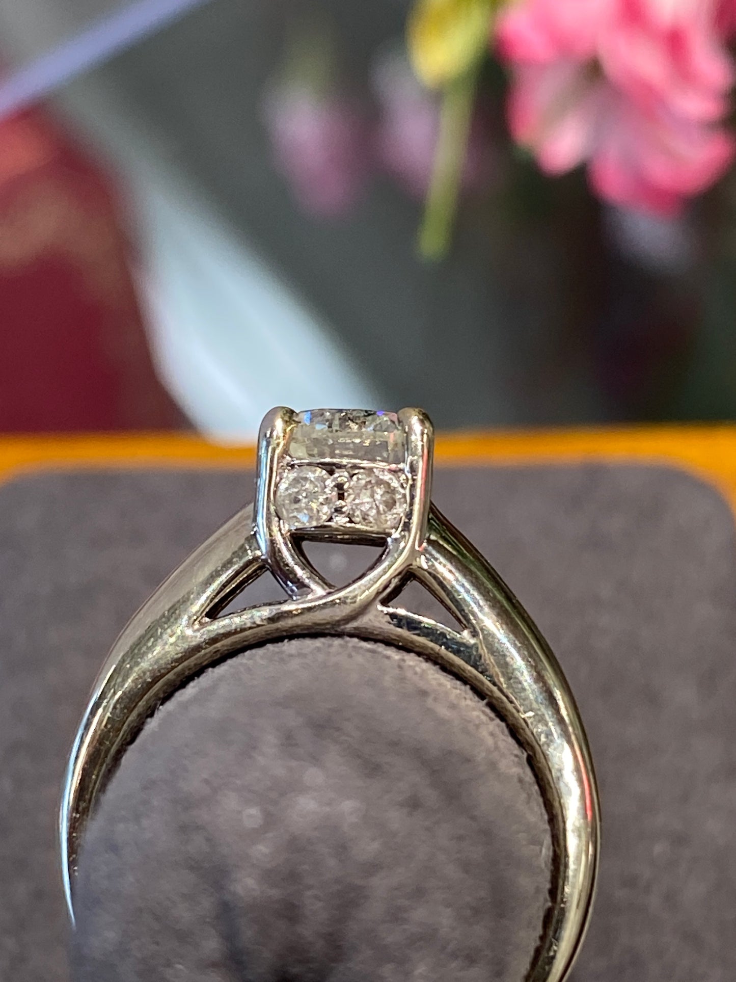 14k White Gold Diamond Engagement Ring
