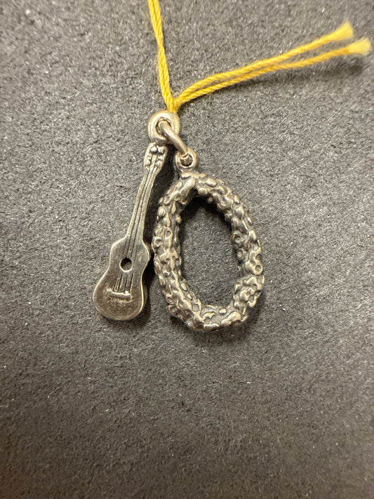 Silver charm