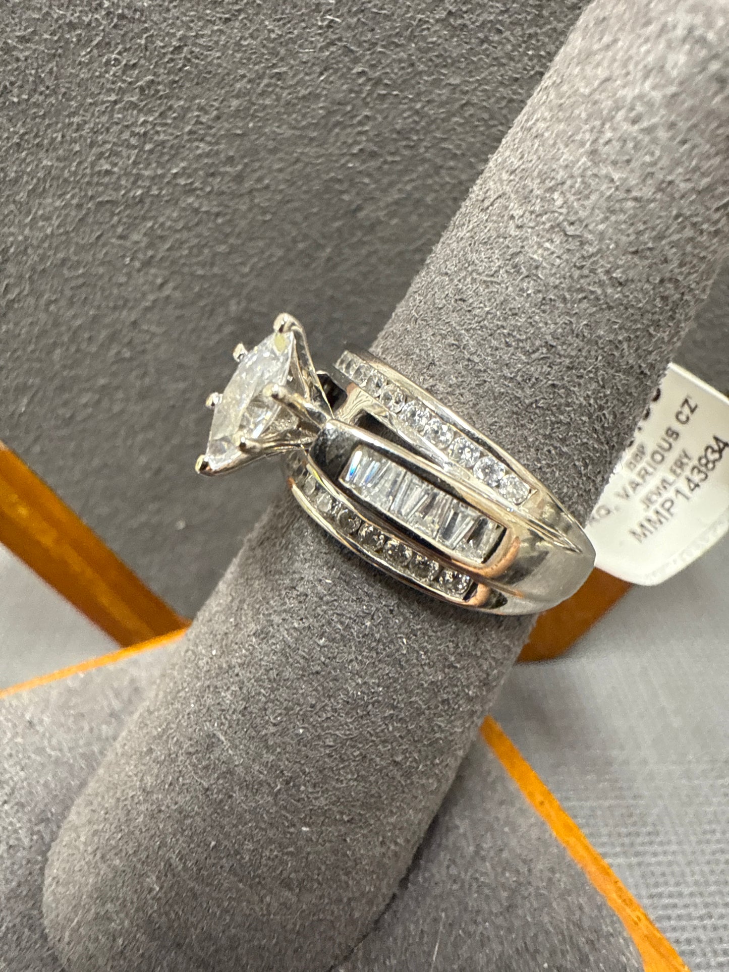 White gold ring