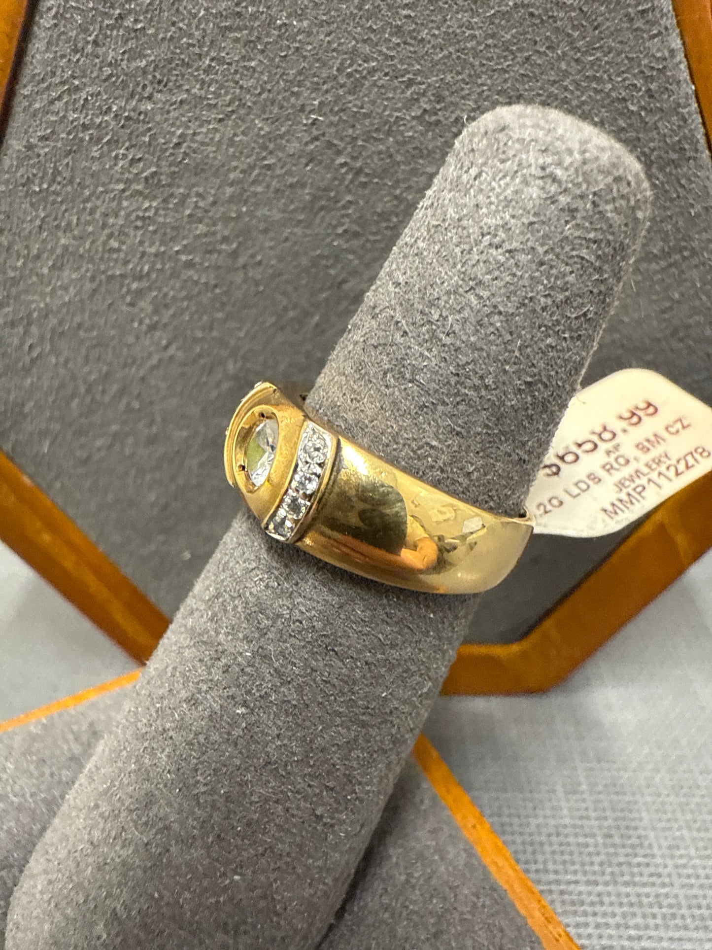 Gold band