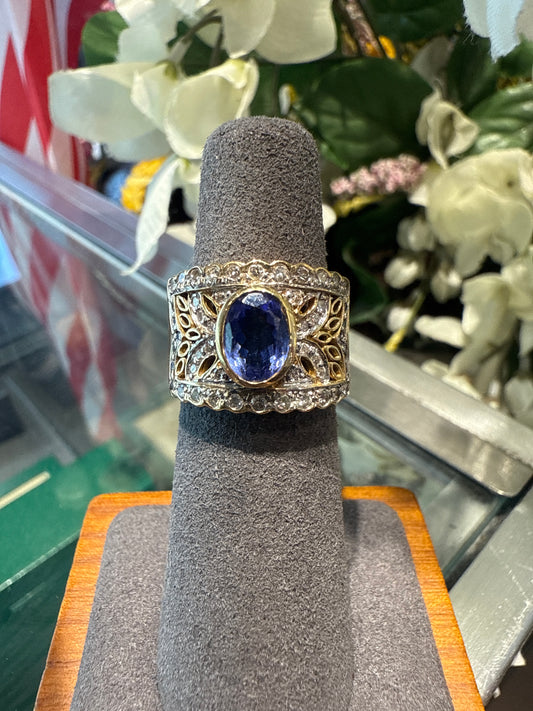 Gold ring