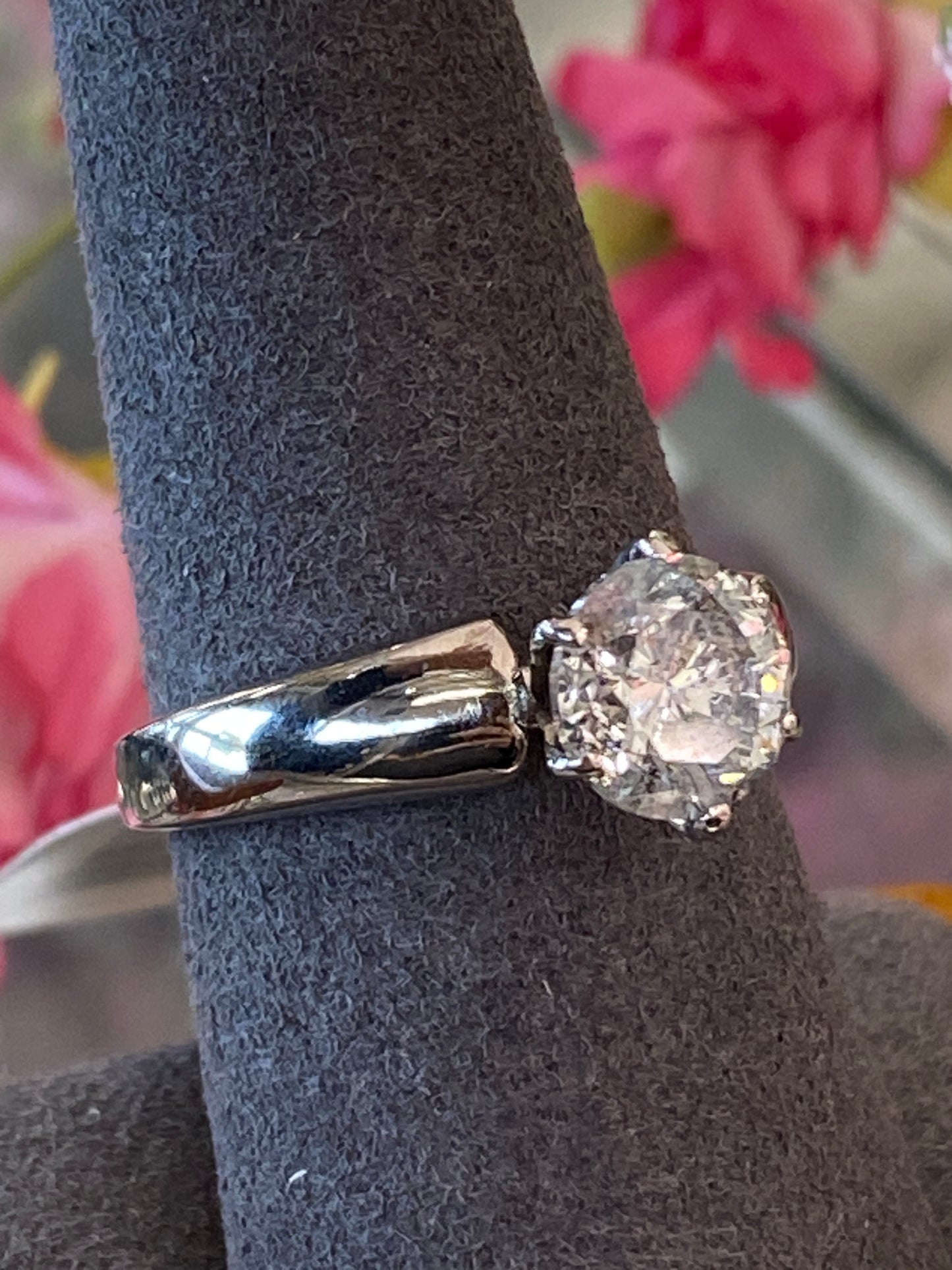 14k White Gold Diamond Engagement Ring