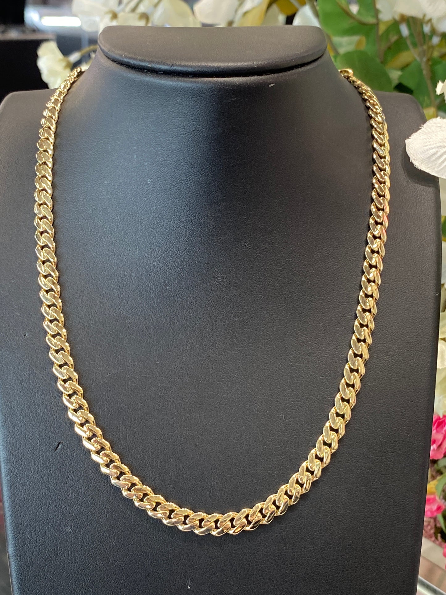 10k Yellow Gold Cuban Chain