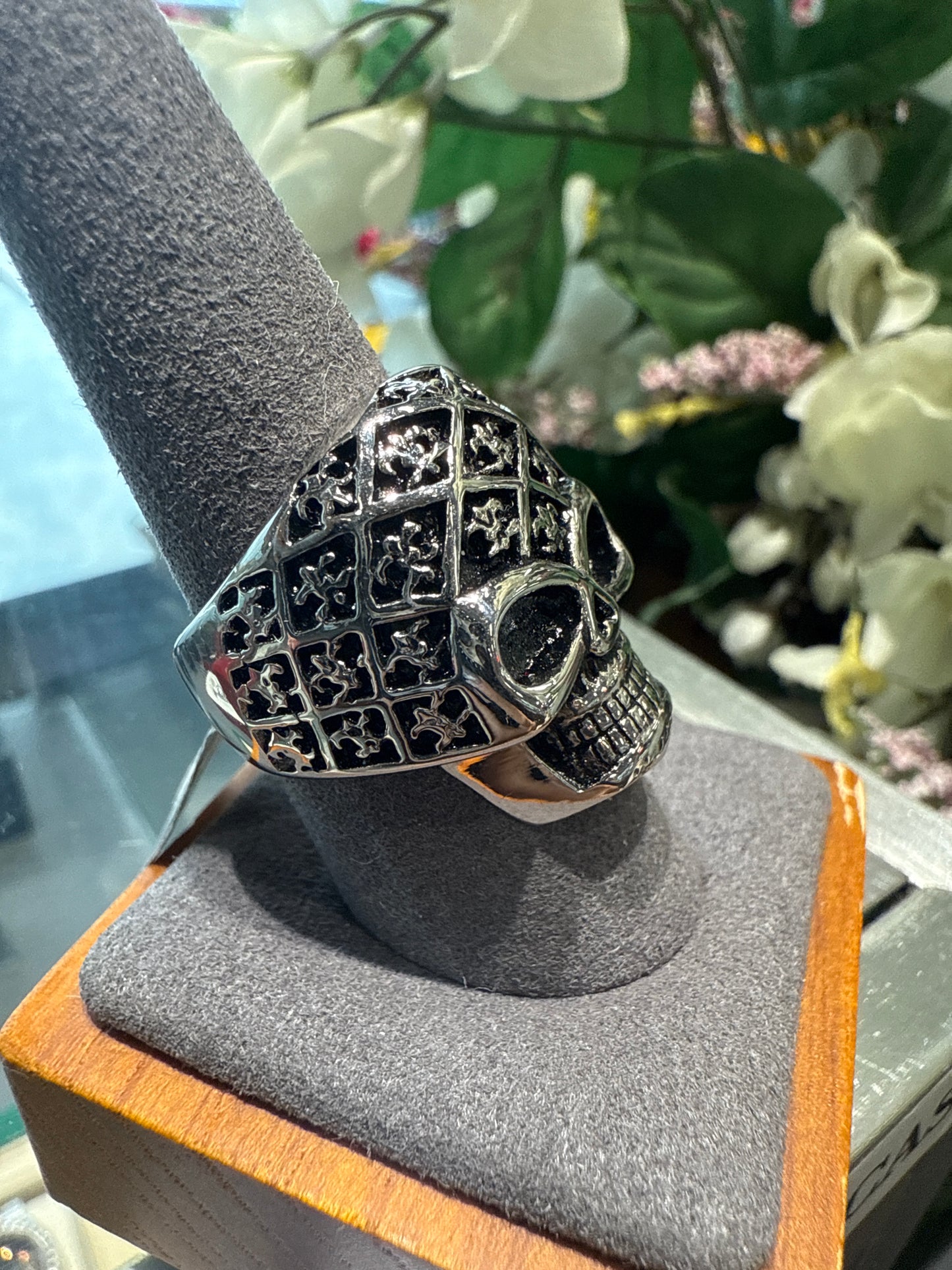 Stainless steel ring