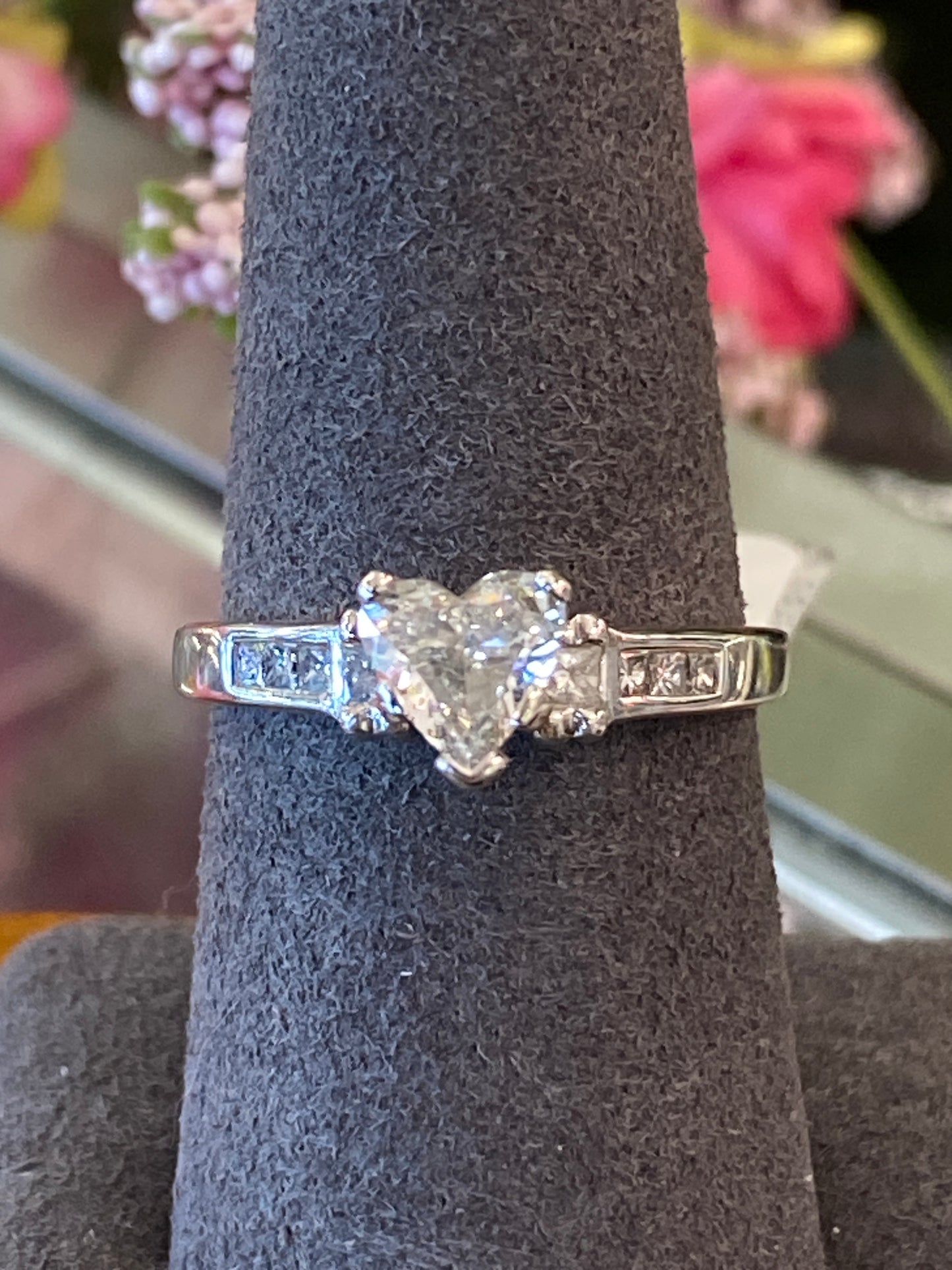 14k White Gold Heart Diamond Engagement Ring