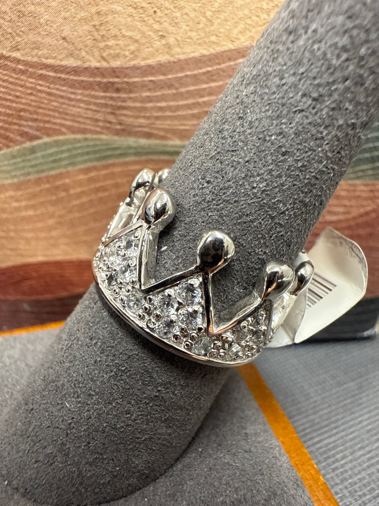 Silver crown ring