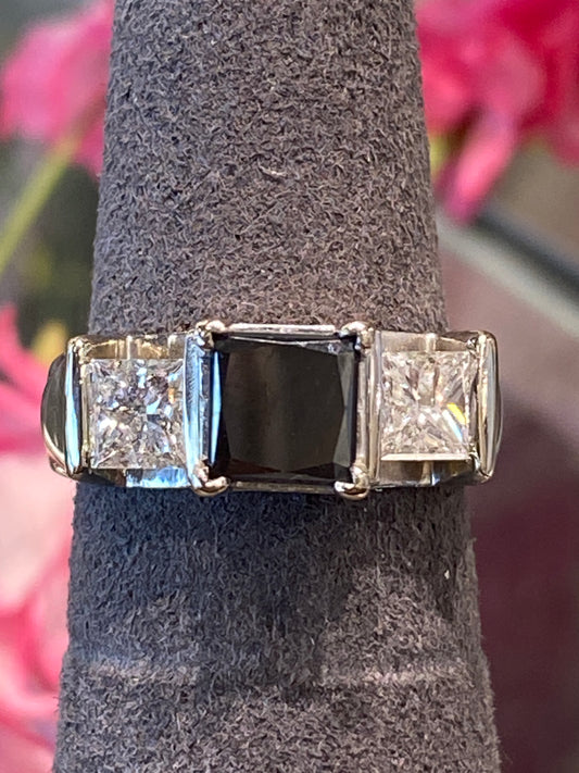 14k White Gold Engagement Ring