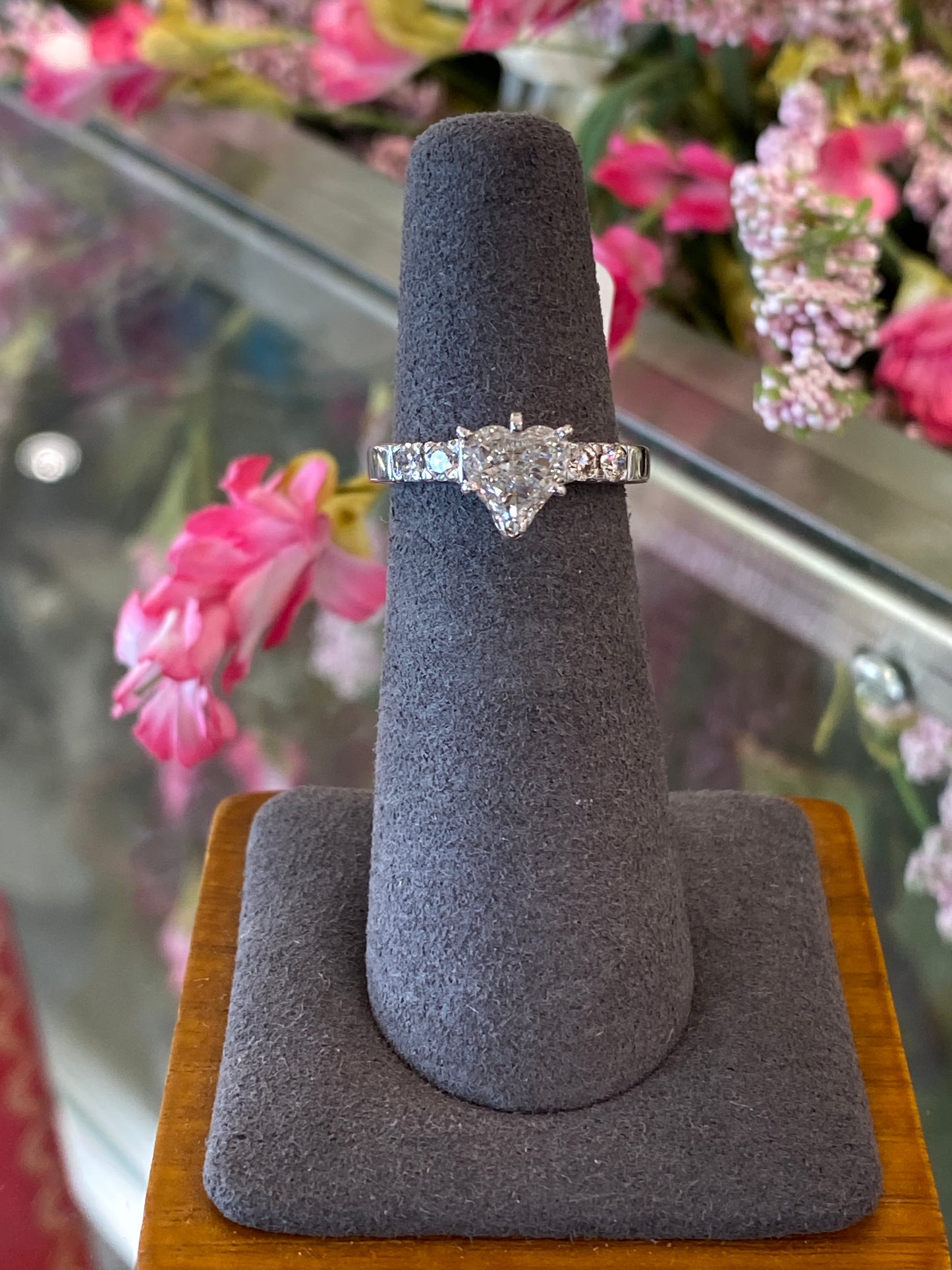 14k White Gold Diamond Heart Engagement Ring