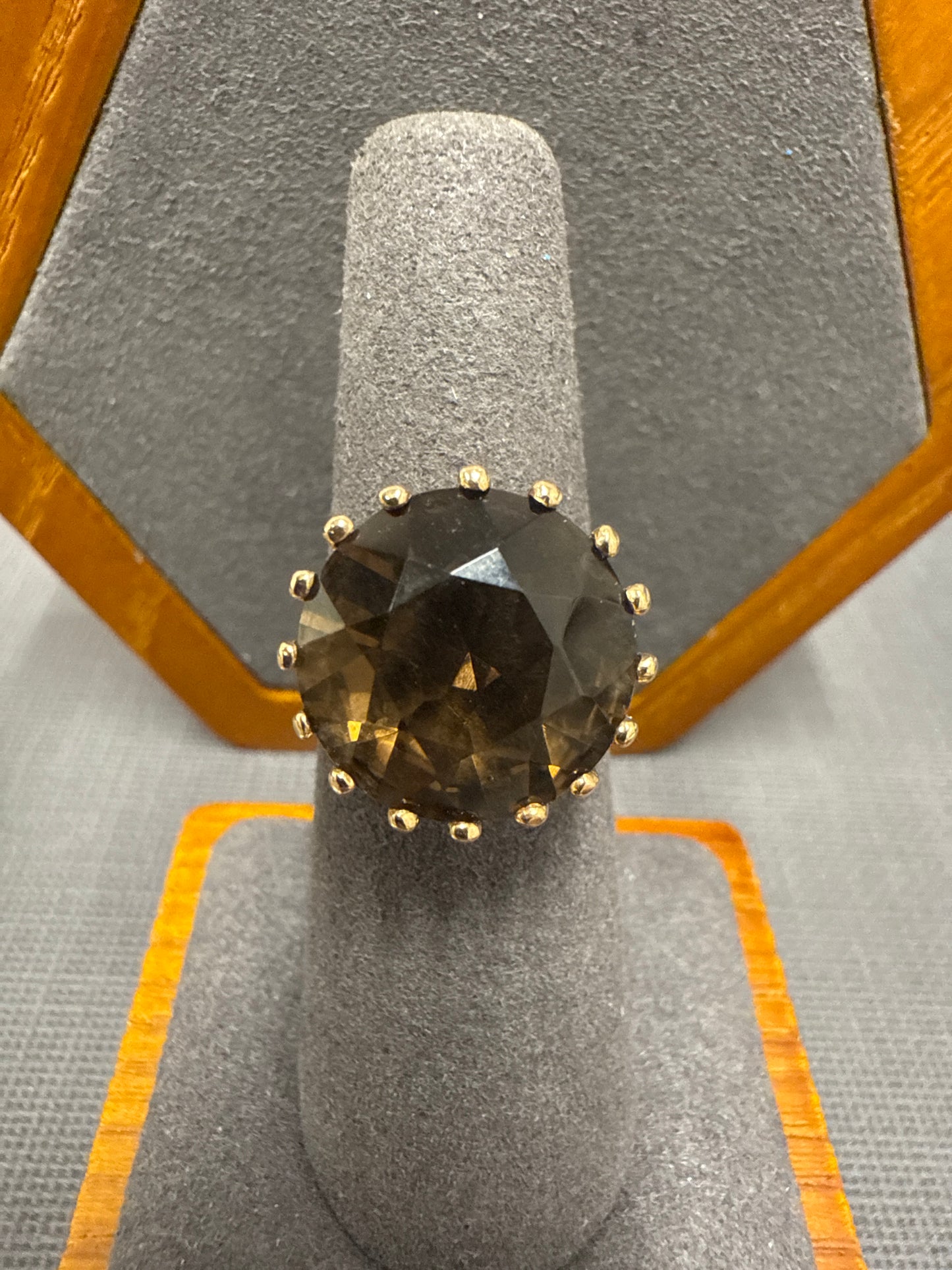 Gold ring