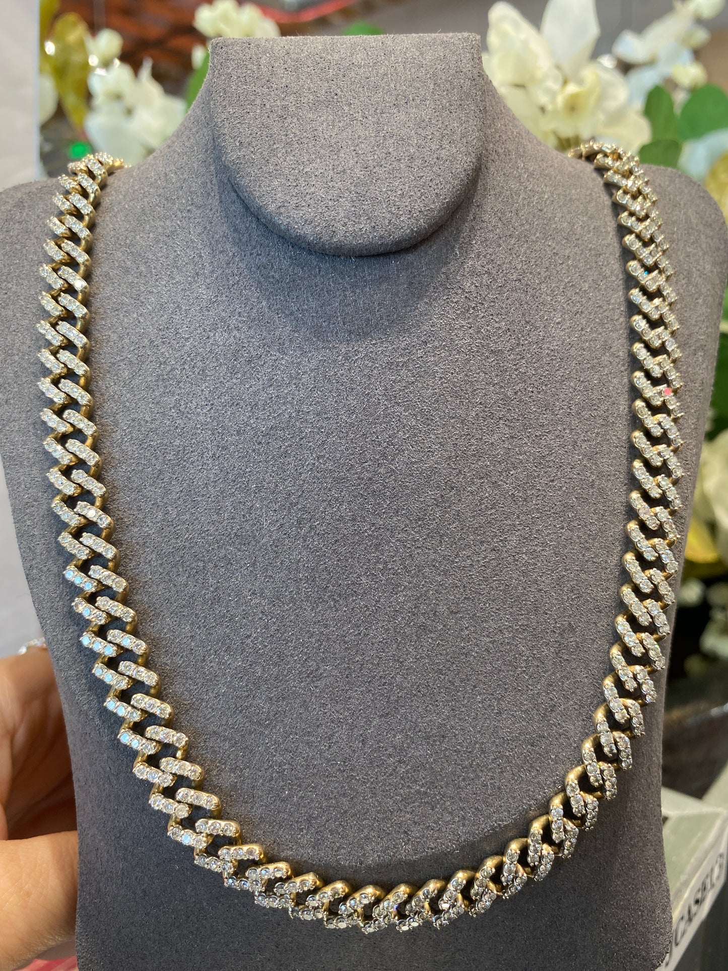 10k Yellow Gold Diamond Chain
