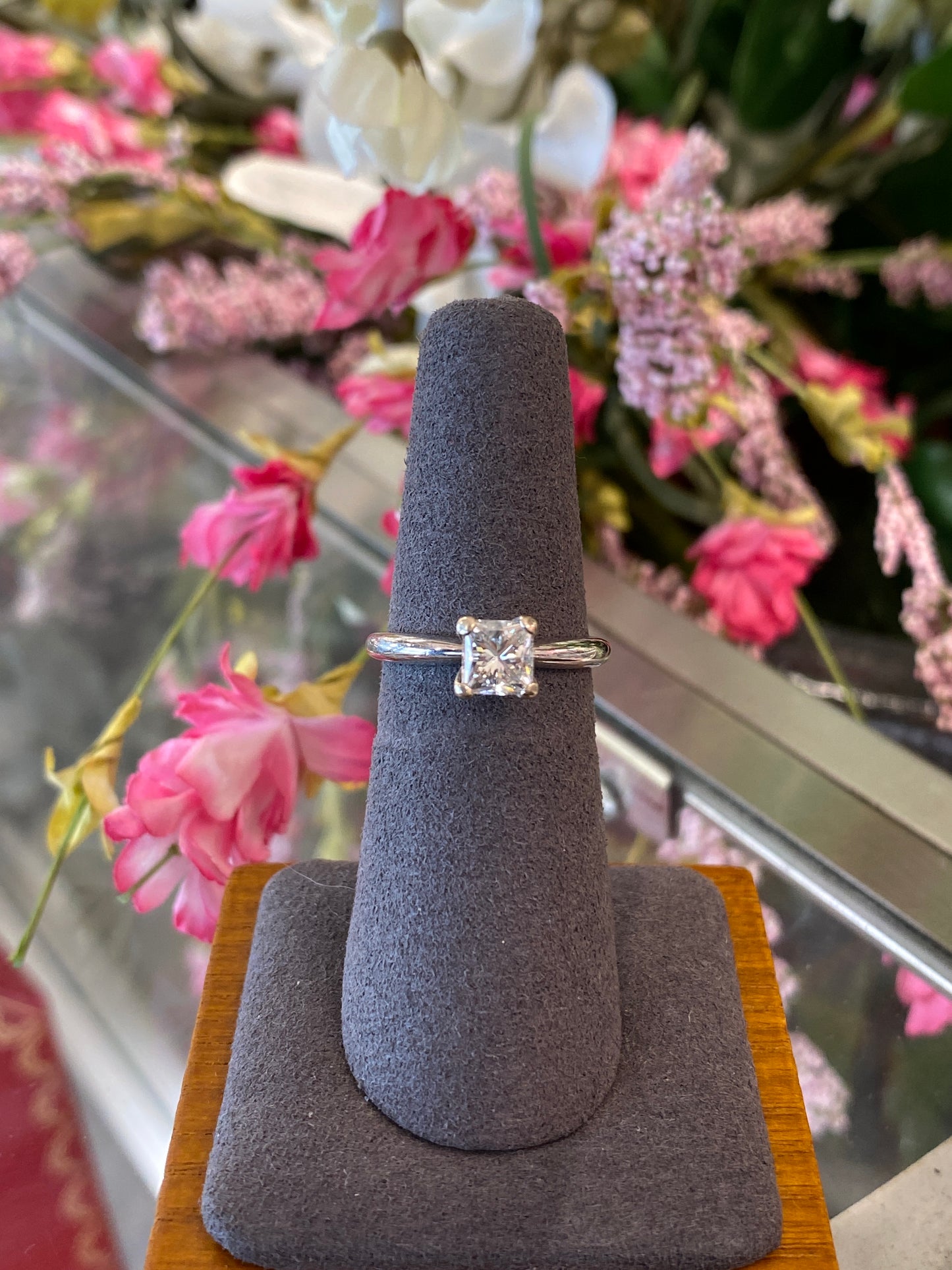 14k White Gold Diamond Engagement Ring
