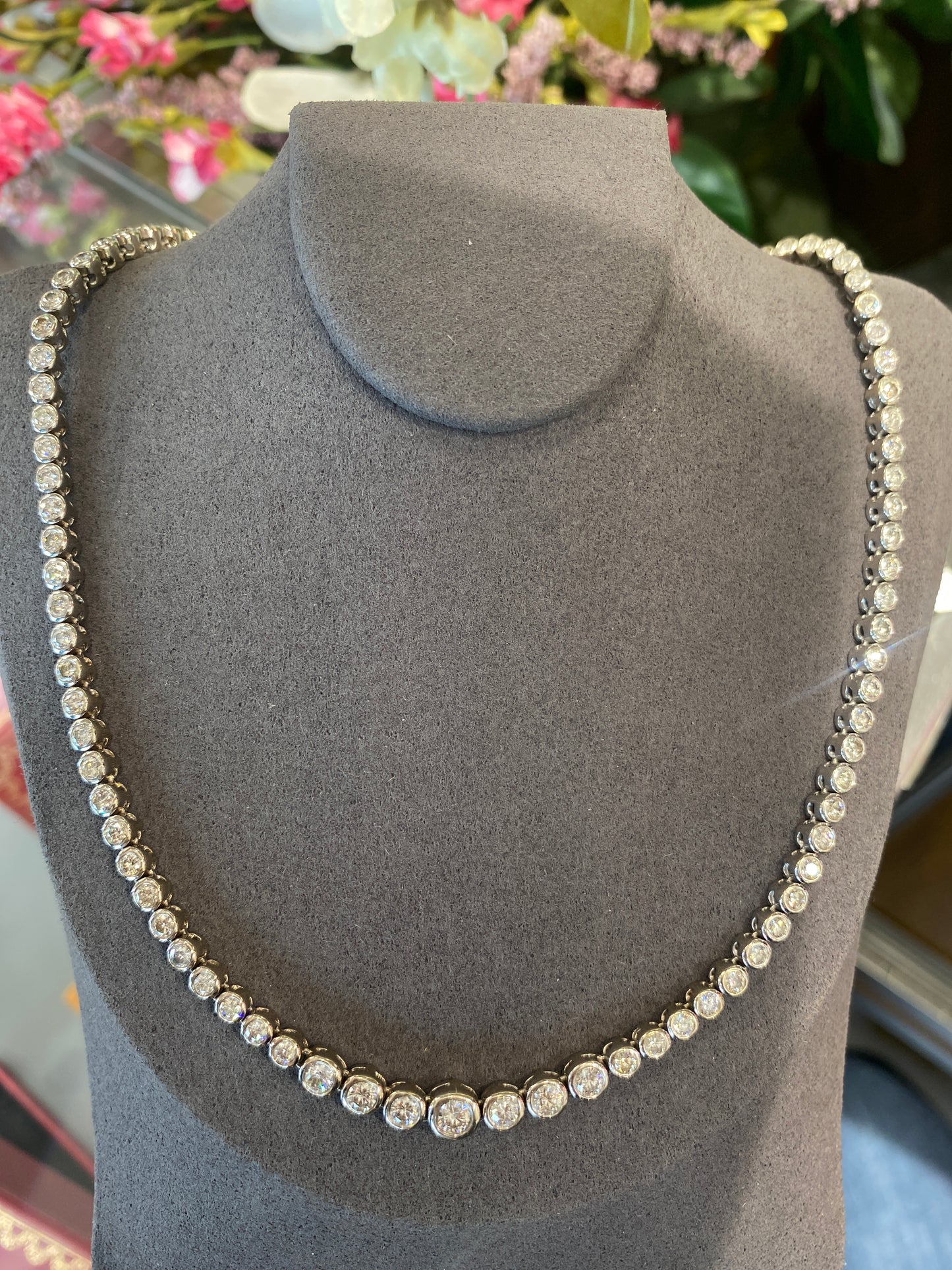 14k White Gold Diamond Necklace