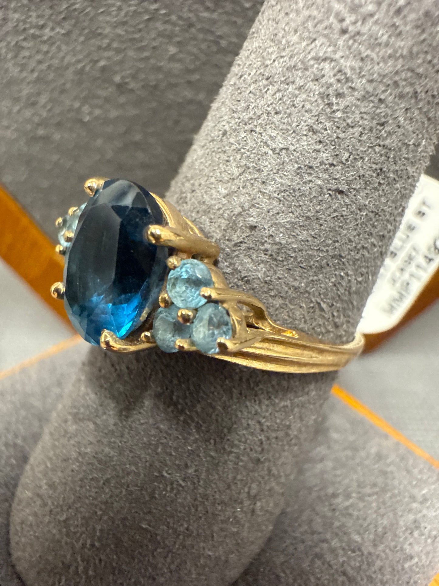 Gold ring