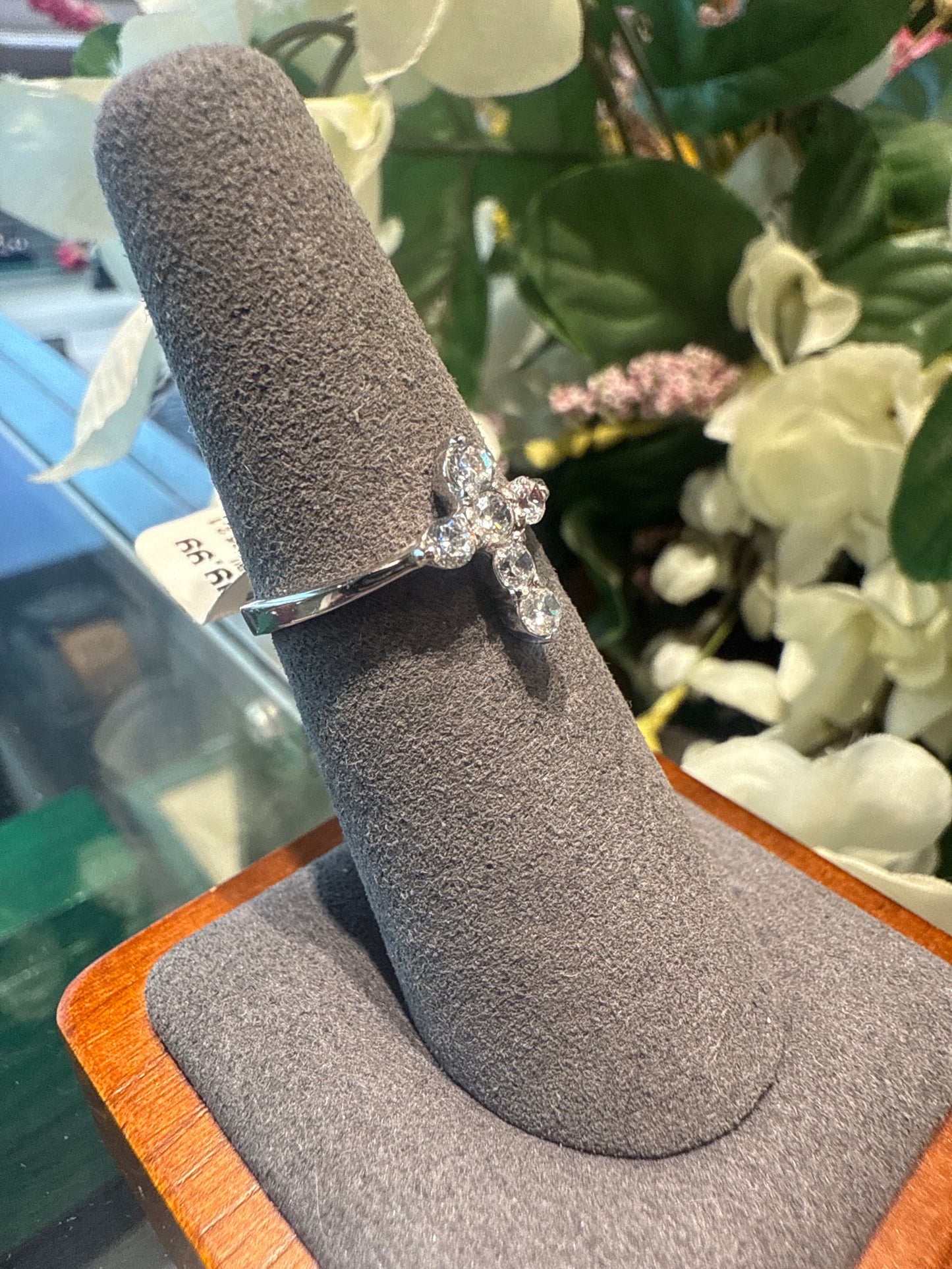 Silver cross ring