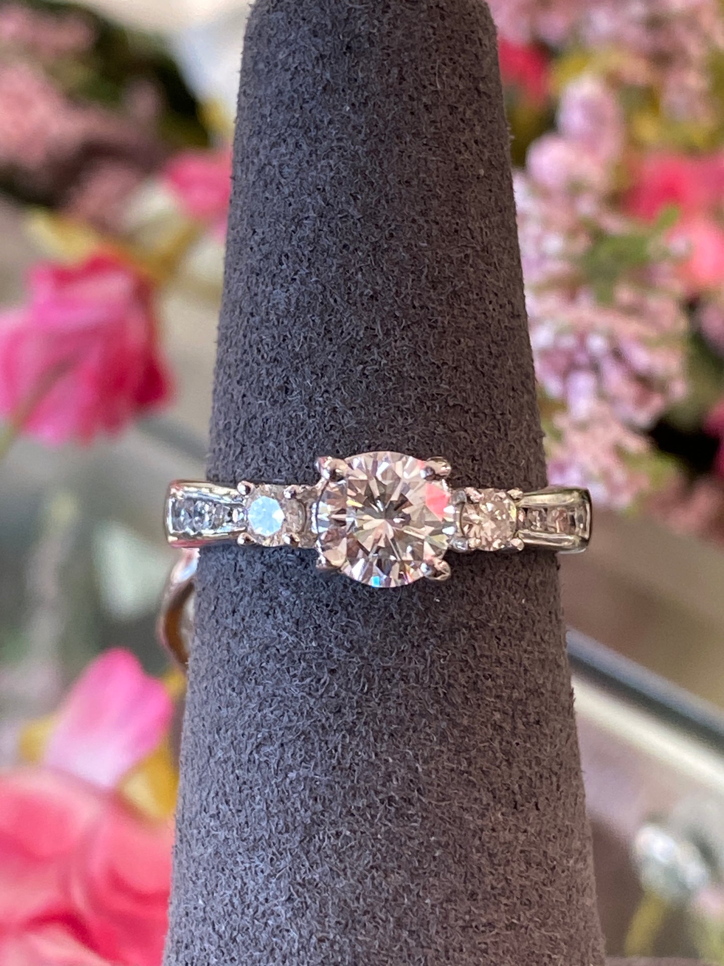 14k White Gold Diamond Engagement Ring