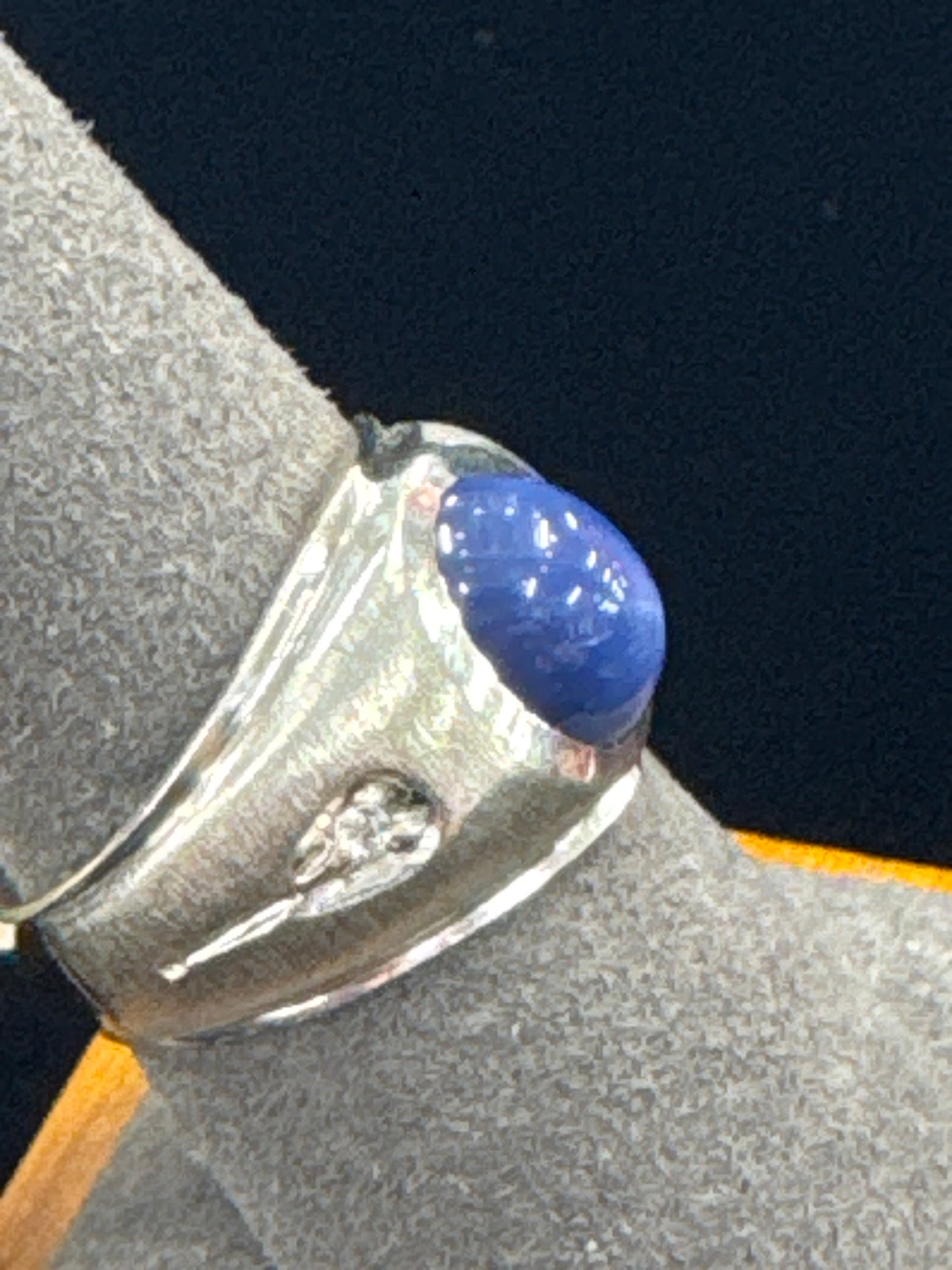 Men’s White Gold Ring