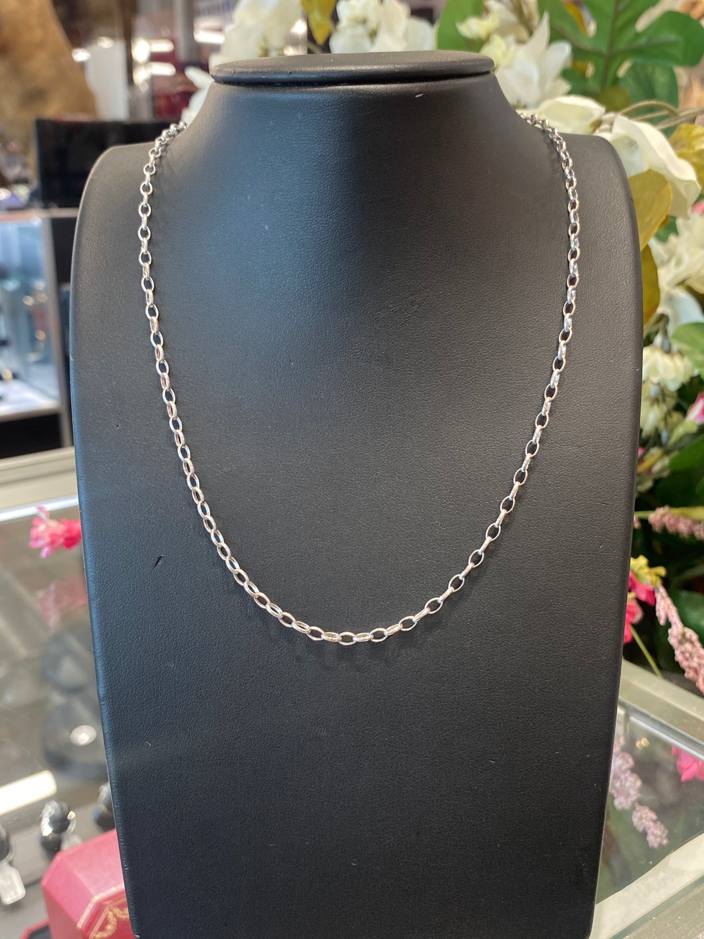 10k White Gold Link Chain