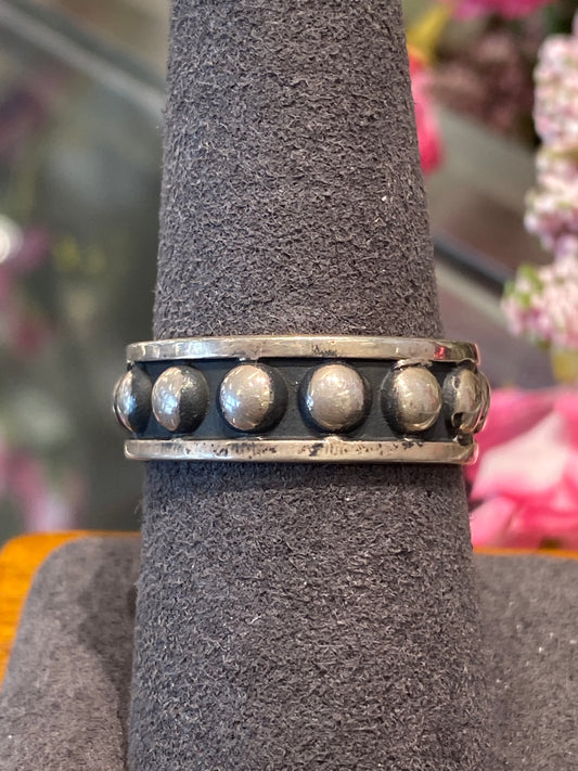 Silver Ring With Design