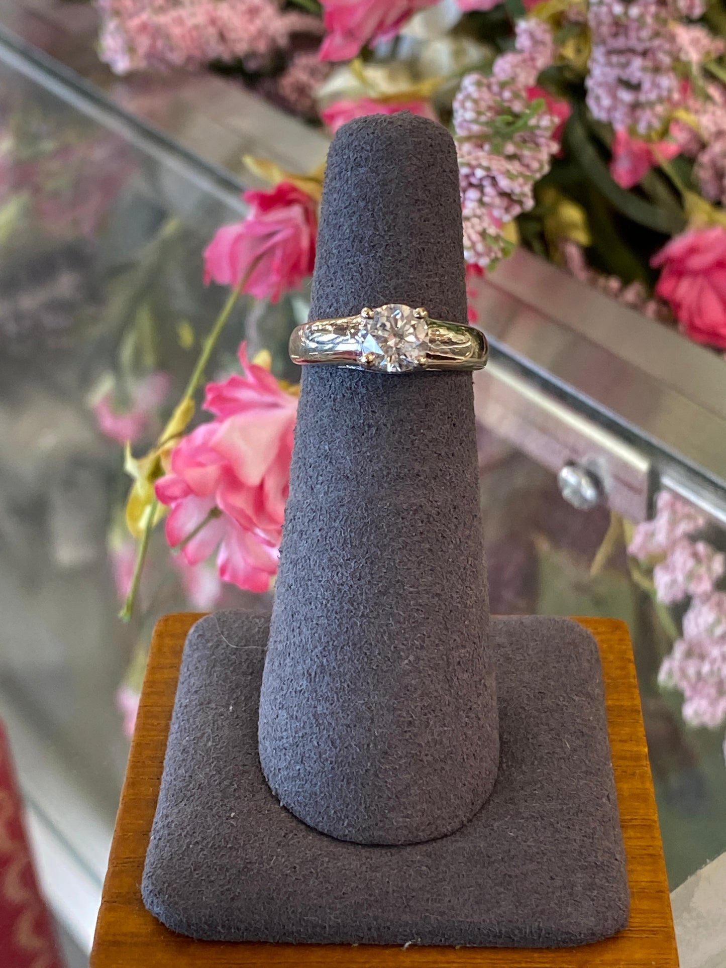 14k White Gold Diamond Engagement Ring