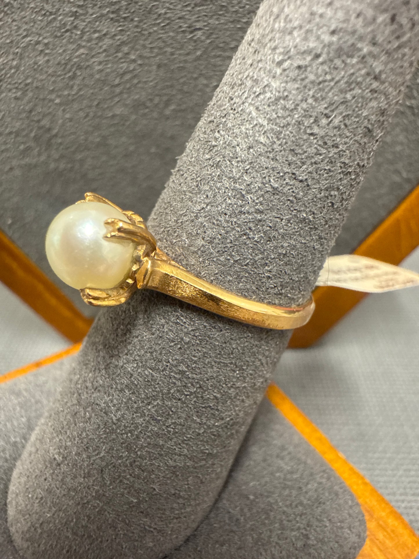 Gold ring