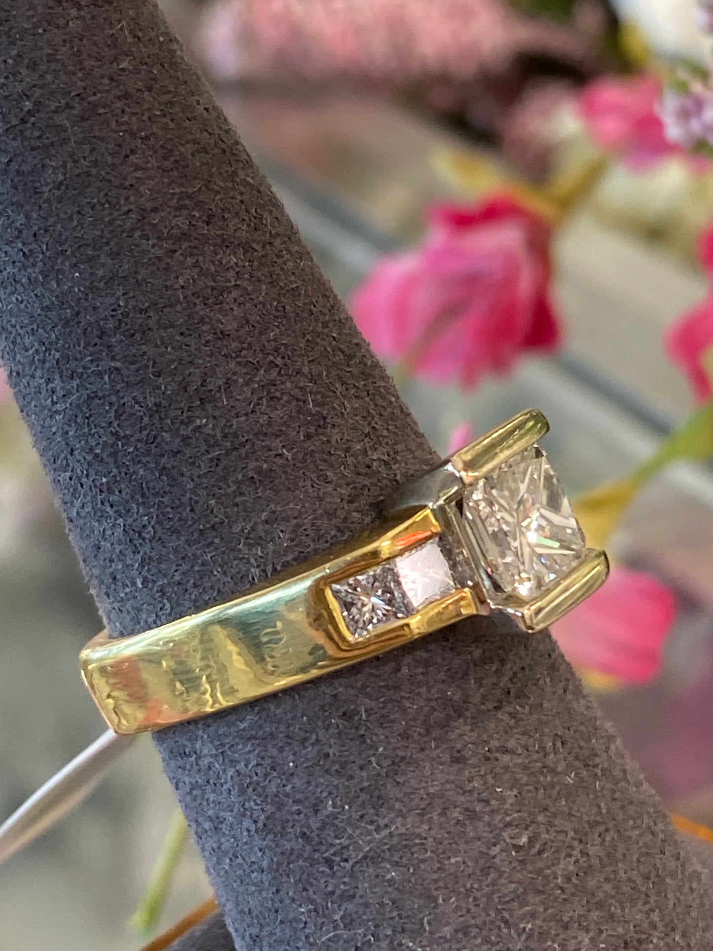18k Two Tone Diamond Engagement Ring