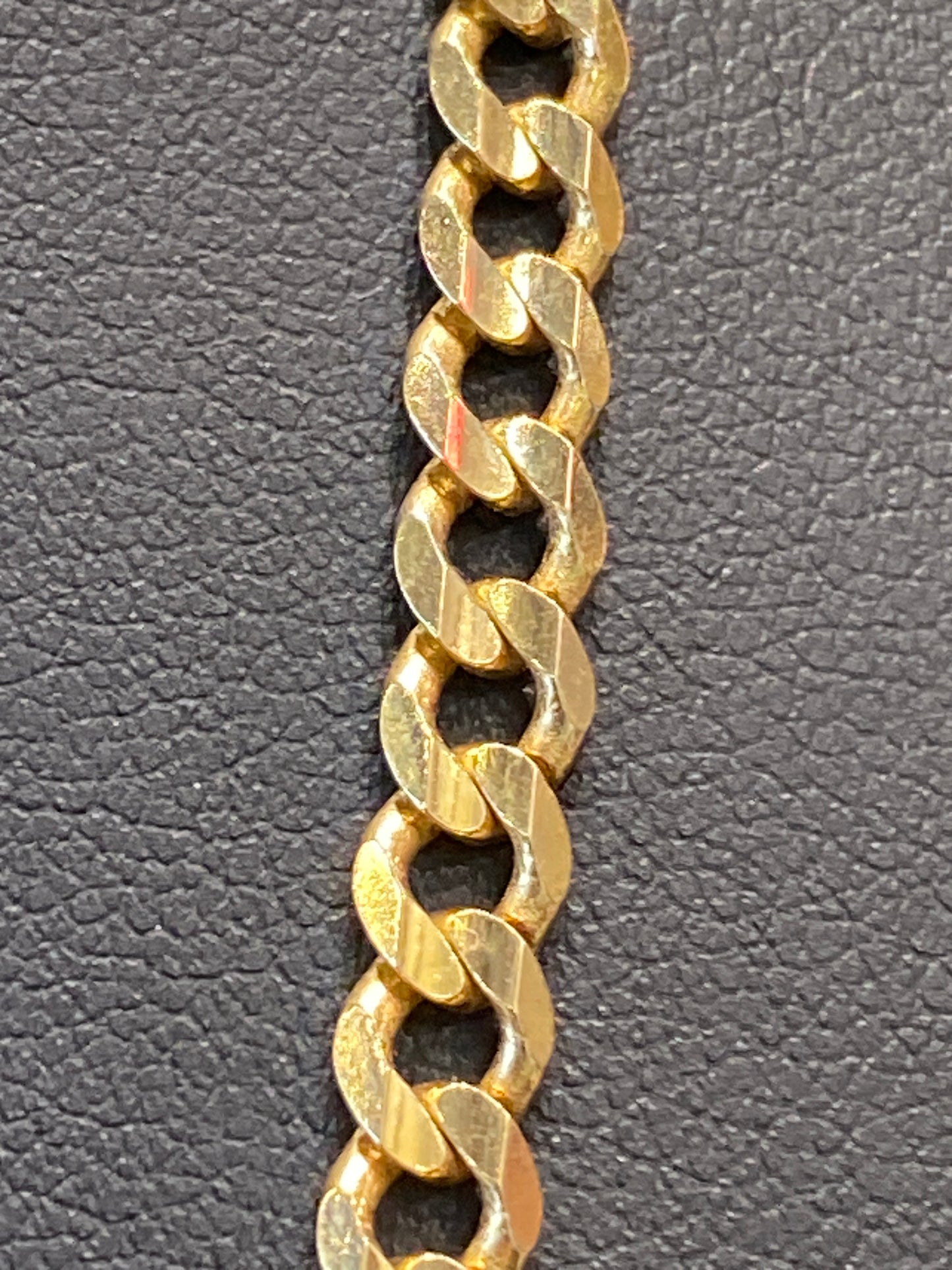 18k Yellow Gold Curb Link Chain