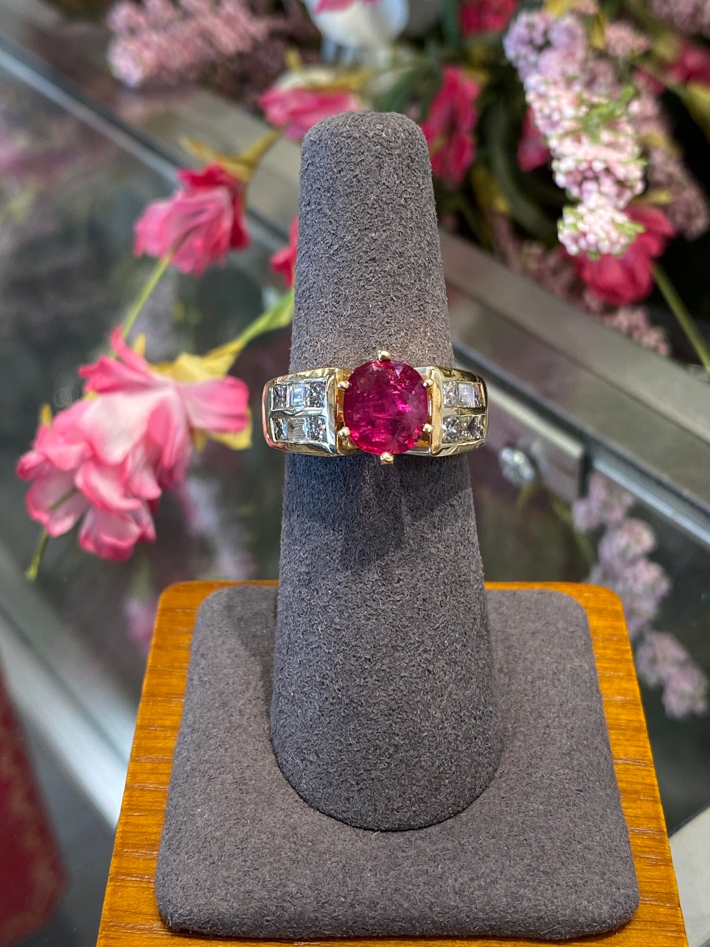 14k Yellow Gold Ruby & Diamond Ring