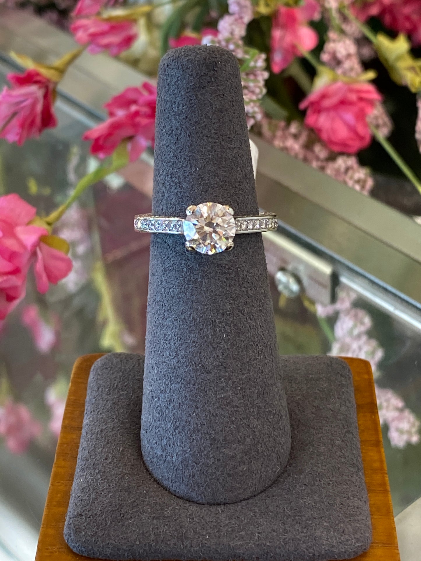 14k White Gold Diamond Engagement Ring