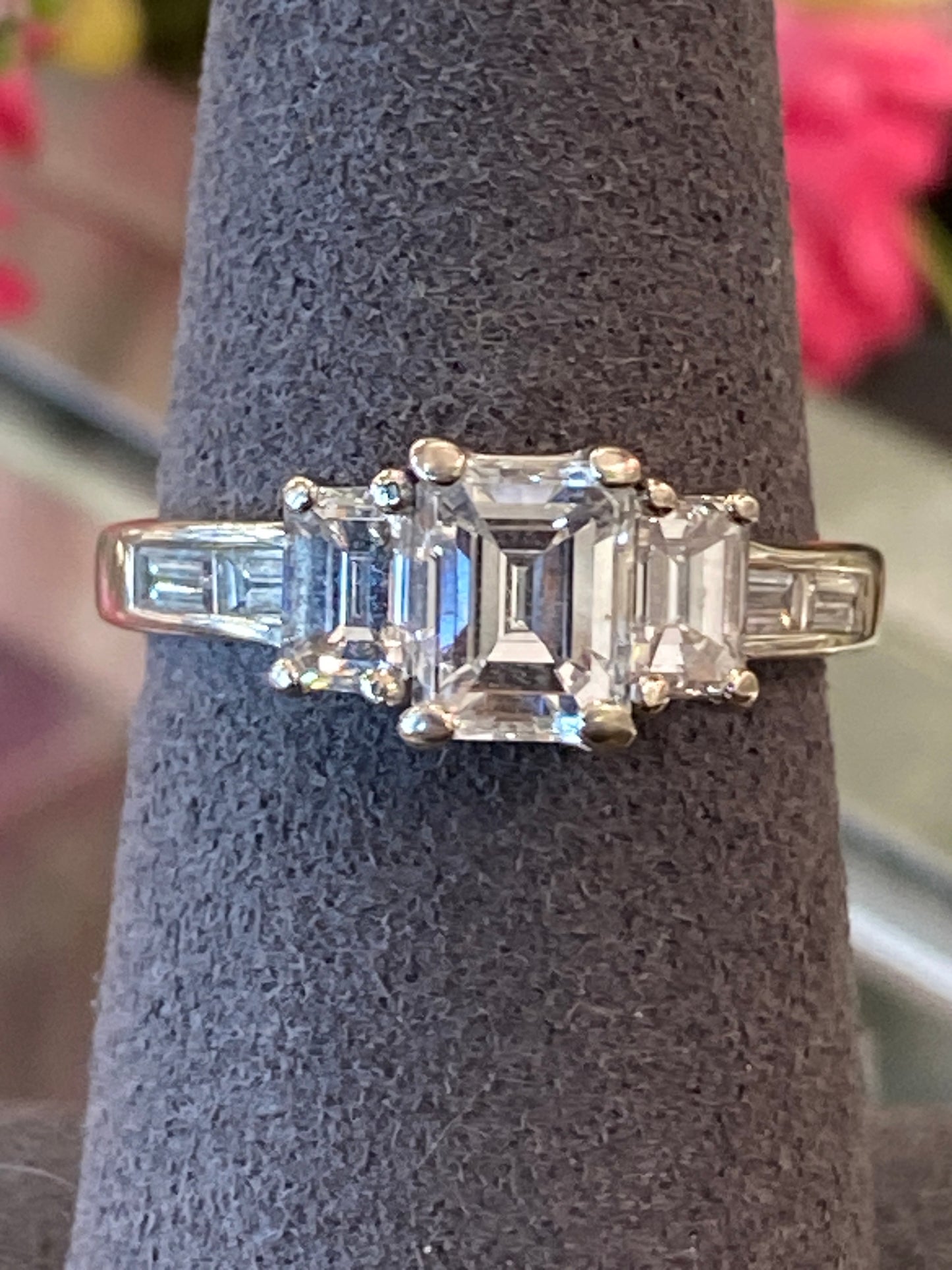 14k White Gold Diamond Engagement Ring