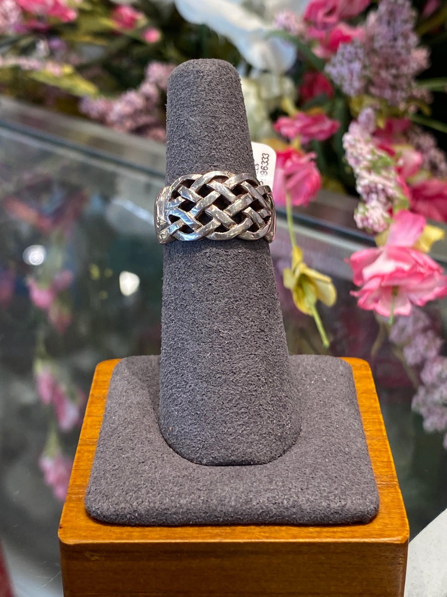 Silver Ring With Design