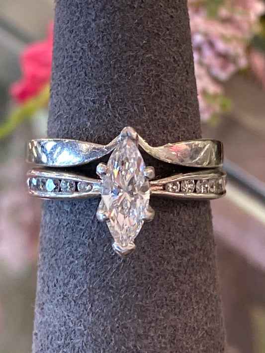 Platinum Wedding Set